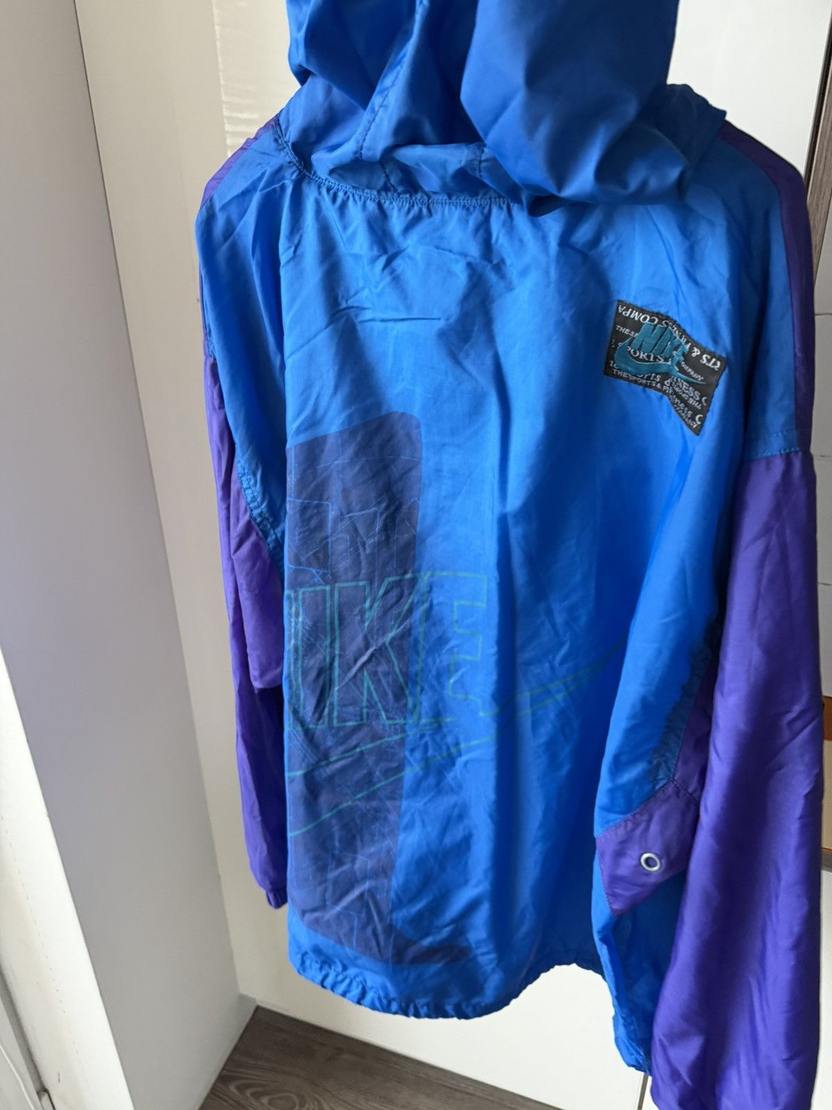 Nike ❗️VINTAGE NIKE 80s BIG LOGO ARCHIVAL WINDBREAKER JACKET Size US XL / EU 56 / 4 - 7 Thumbnail