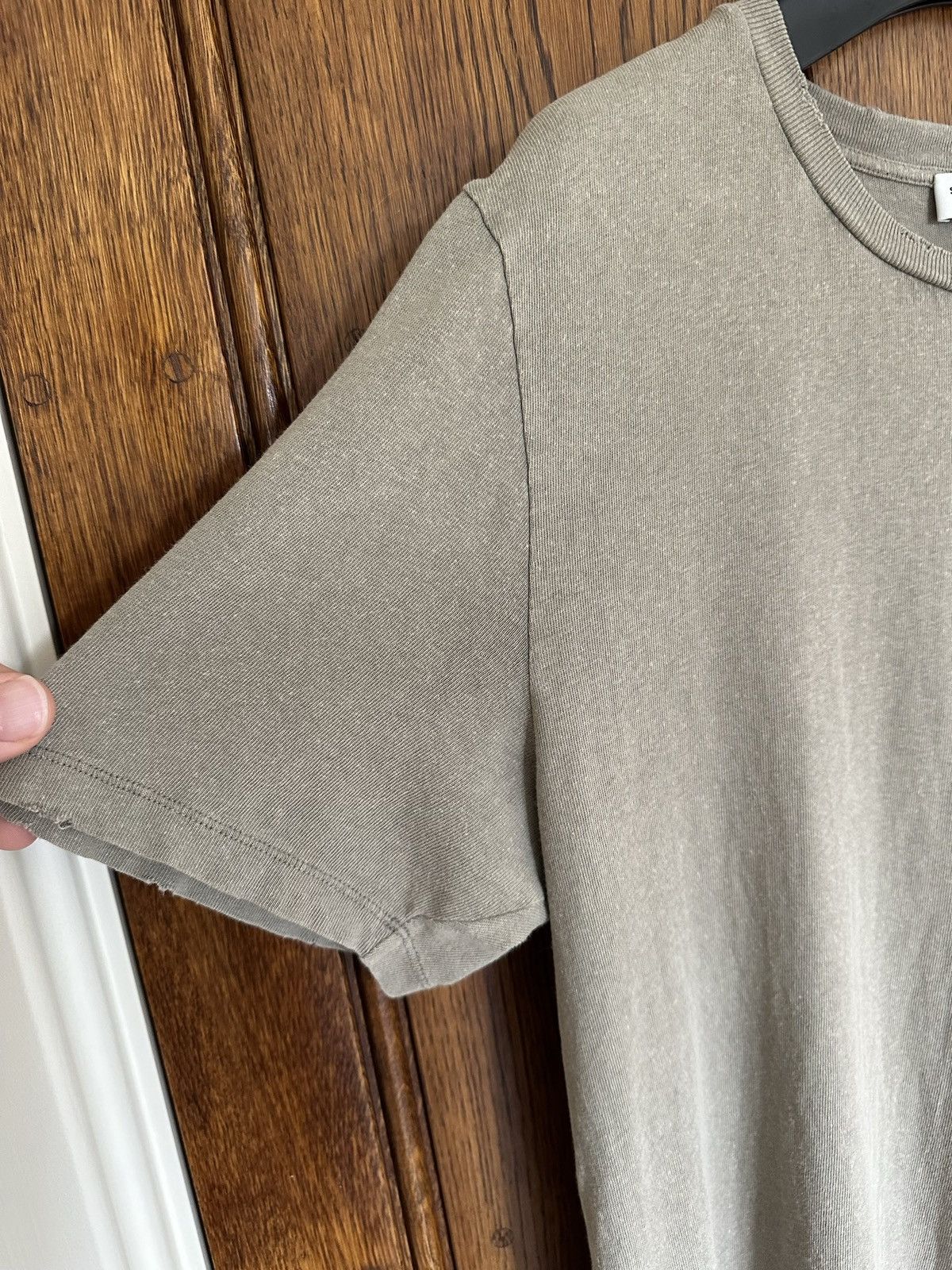 Saint Laurent Paris $550 Saint Laurent Rive Gauche logo t shirt olive khaki Size US S / EU 44-46 / 1 - 13 Thumbnail