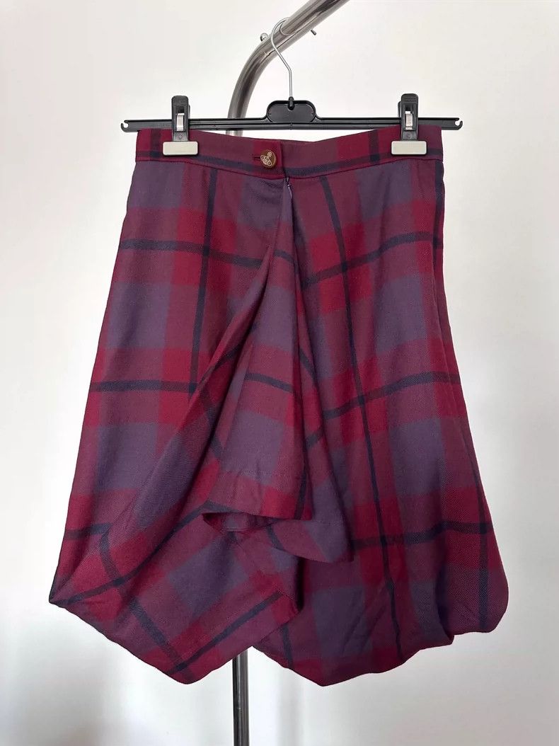Vivienne Westwood Vivienne Westwood sizeS A skirt with a woolen petal Size 26" / US 2 / IT 38 - 1 Thumbnail