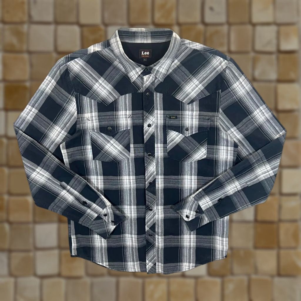 Lee VINTAGE LEE Cowboy Western Black White Grey Plaid Check Popper Shirt Large Mens Button-Up Long Sleeve Western Popper Shirt Size US L / EU 52-54 / 3 - 1 Thumbnail