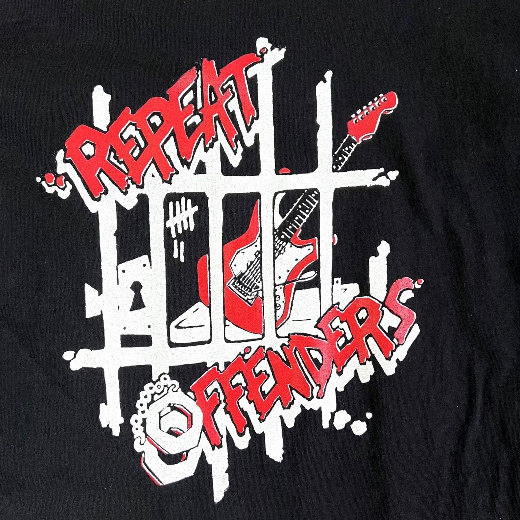 Fruit Of The Loom Vintage Repeat Offenders Shirt Mens XL Black Band Graphic Fruit Of The Loom 90s Size US XL / EU 56 / 4 - 4 Thumbnail