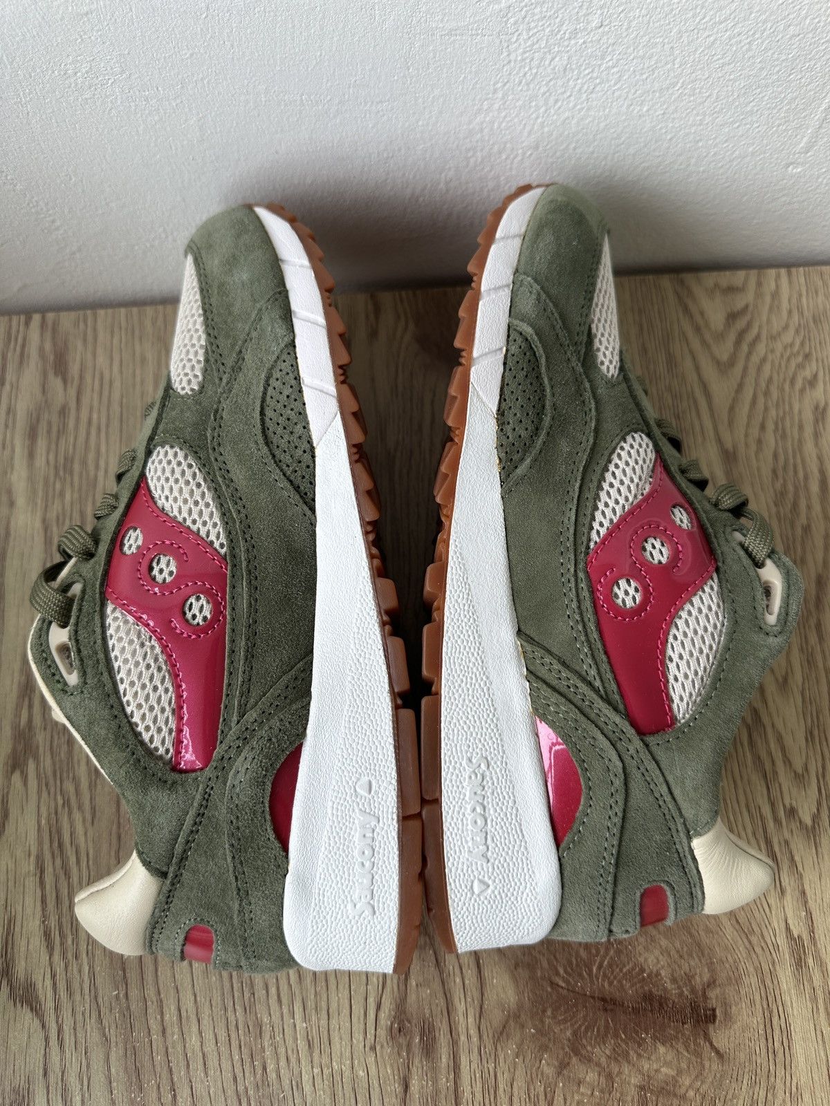 Saucony Saucony x Up There Shadow 6000 Olive – US 10.5 – S70570-1 Size US 10.5 / EU 43-44 - 3 Thumbnail