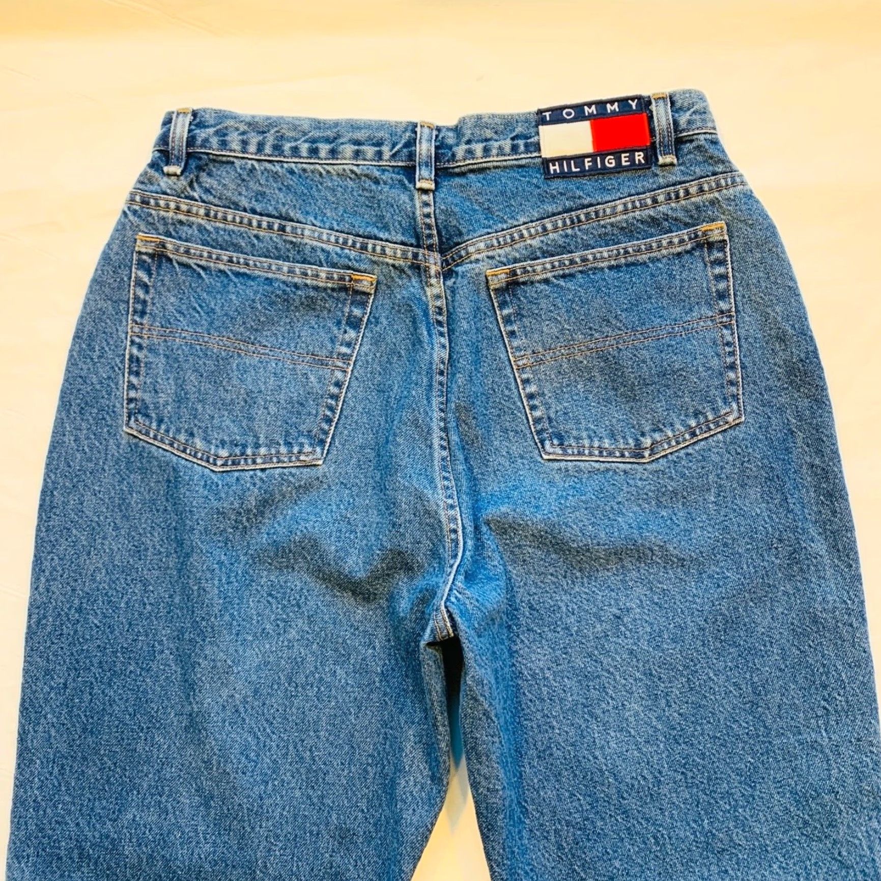 Tommy Hilfiger VINTAGE Tommy Hilfiger Perfect T Jean Mom Jeans High Rise Flag Crest 16 NWOT Jeans Women 90s Flag Crest Teal?? Size 38" / US 16 / IT 52 - 7 Thumbnail
