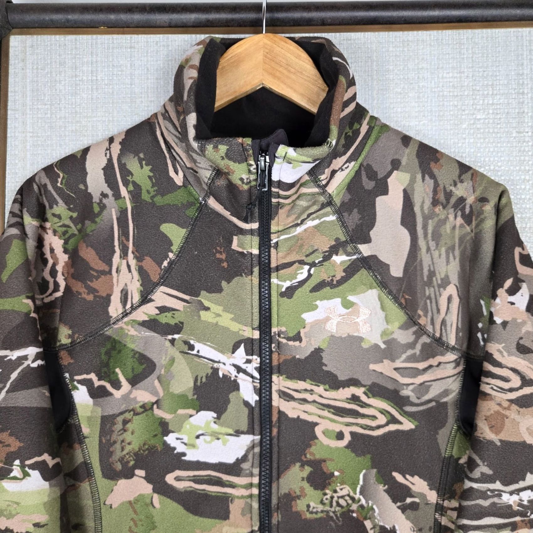 Under Armour Under Armour Womens Ridge Reaper Sherpa Fleece Lined Camouflage Jacket Medium Green Utility Zip Pockets Full Zip Size M / US 6-8 / IT 42-44 - 2 Thumbnail