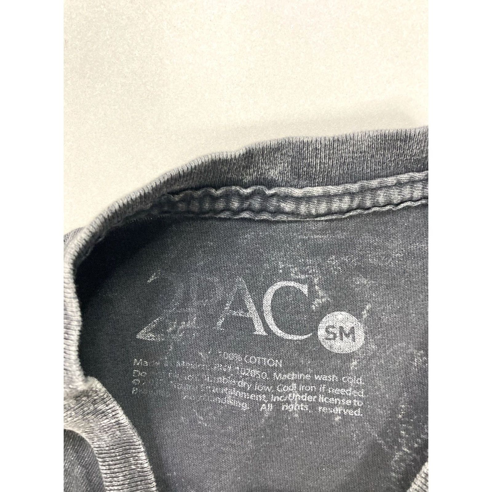 Vintage VINTAGE 2pac Tupac Shakur Retro Graphic T-shirt Women Small Black Acid Wash Hip Hop Music Shirt Womens S Black Retro 90s Size S / US 4 / IT 40 - 4 Thumbnail