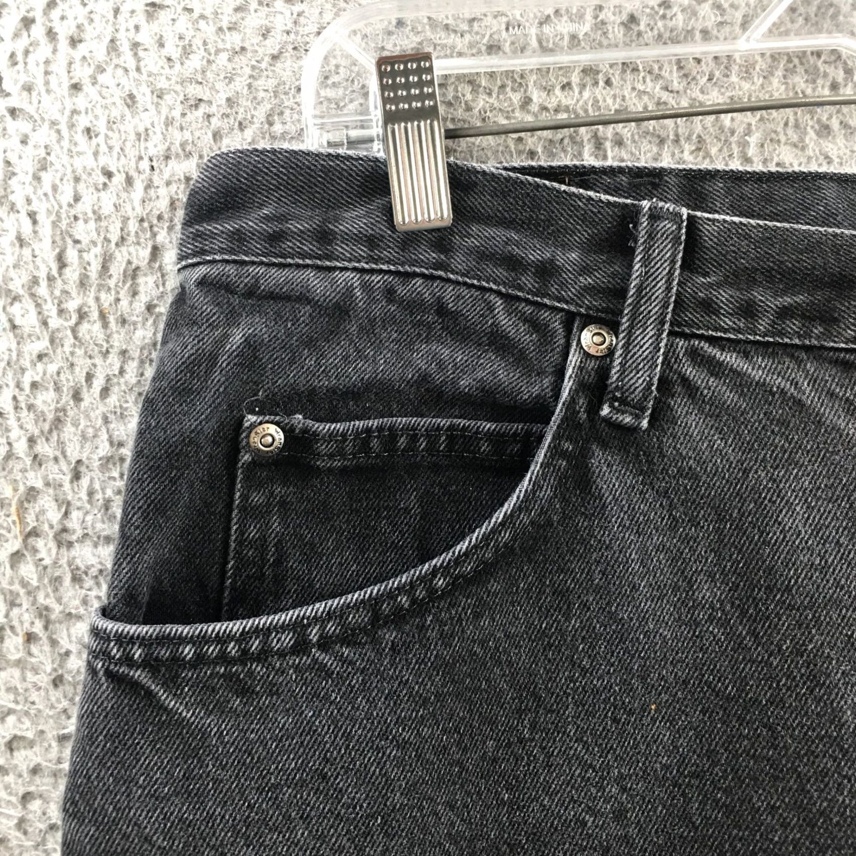 Wrangler Wrangler Jeans Mens 34x32 Black Mid Rise Zip Fly Straight 5-Pocket Denim Cotton Inseam 28.5” Regular Size 34 Color Black Denim Jeans Mens Size US 34 / EU 50 - 3 Thumbnail