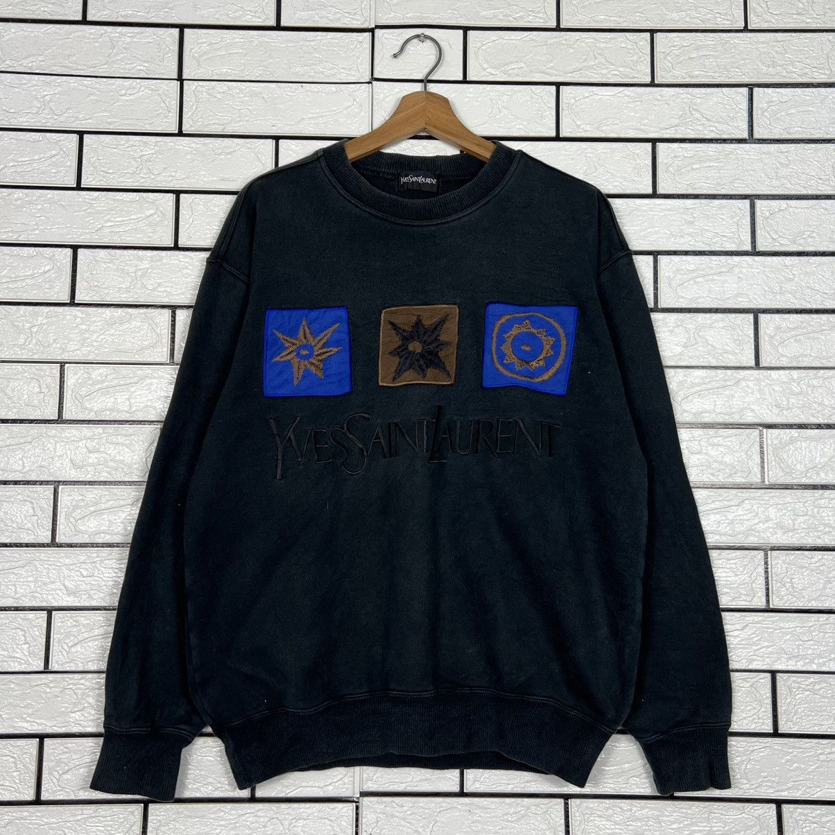 Yves Saint Laurent Vintage 90's YSL Embroidered Big Logo Sweatshirt #4195-C190 Size US M / EU 48-50 / 2 - 1 Thumbnail