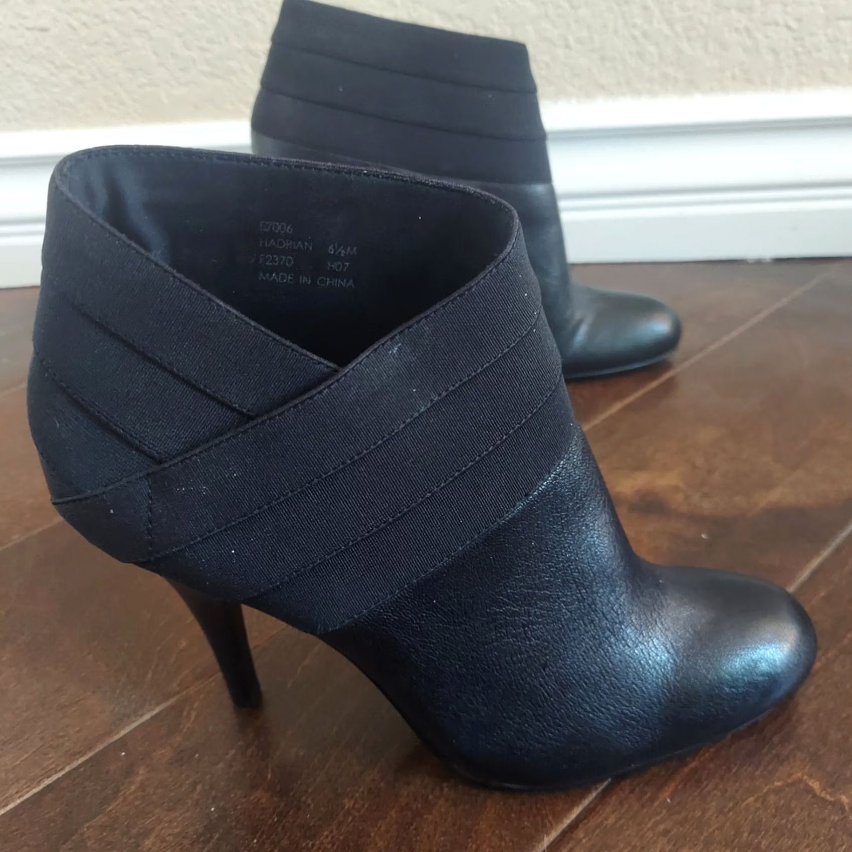 Calvin Klein Calvin Klein Women's Black Hadrian Booties Heels Pump - 6.5M - Black - BM - Slip On - Patent Leather - M - Solid - Booties - Women Size US 7 / IT 37 - 3 Thumbnail