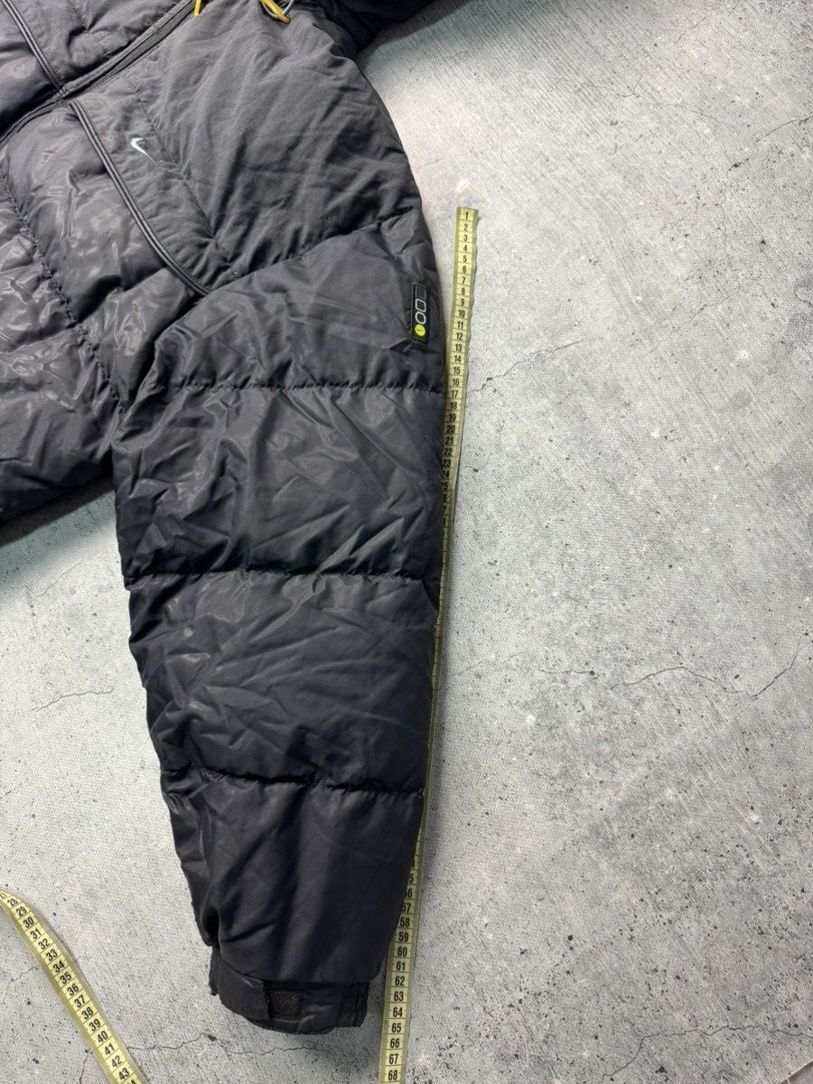Nike Vintage Nike Distressed Retro Puffer Down Jacket Size US L / EU 52-54 / 3 - 10 Thumbnail