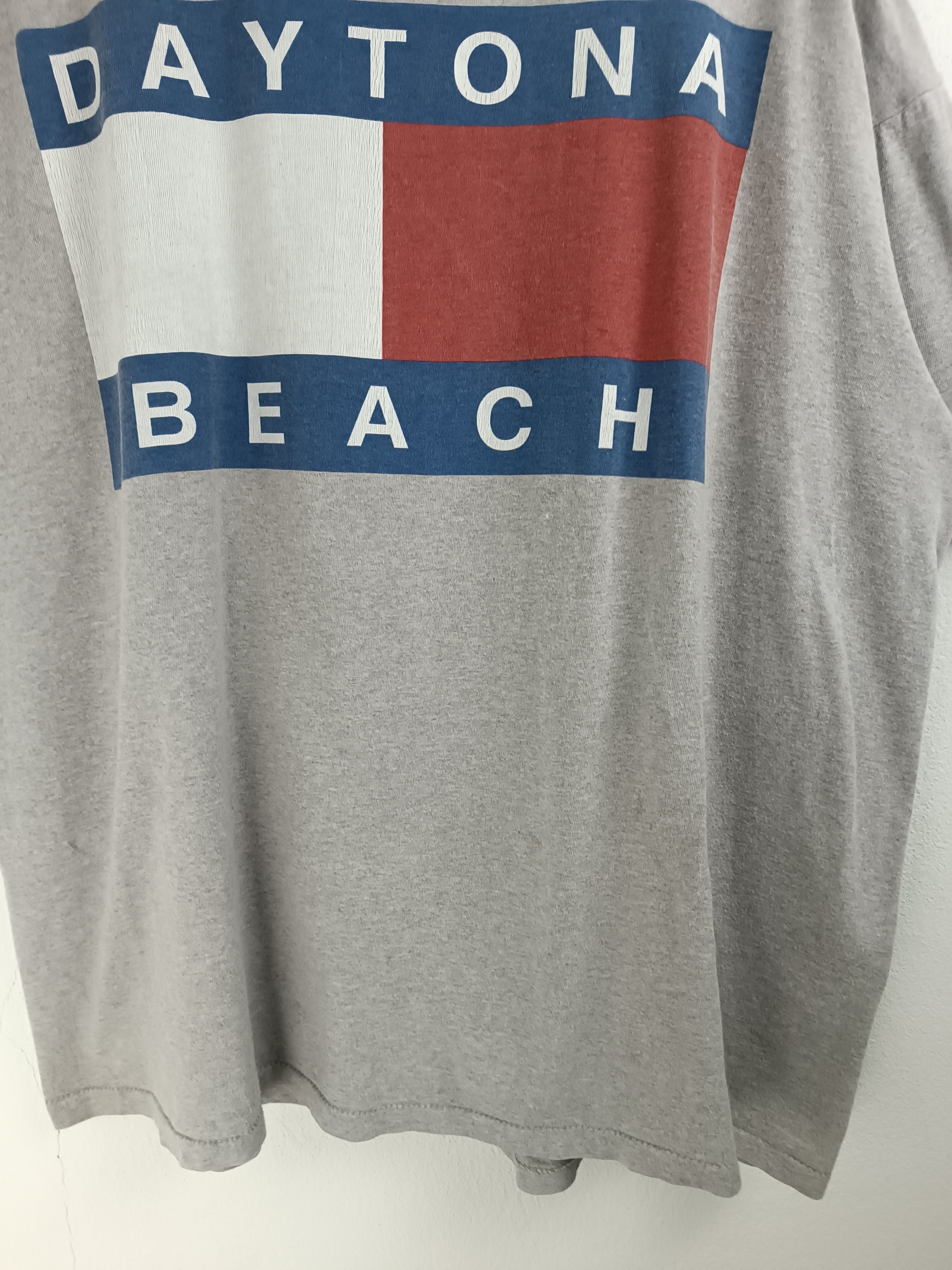 Other VINTAGE 90'S DAYTONA BEACH PARODY OF HILFIGER TEE Size US XXL / EU 58 / 5 - 8 Thumbnail