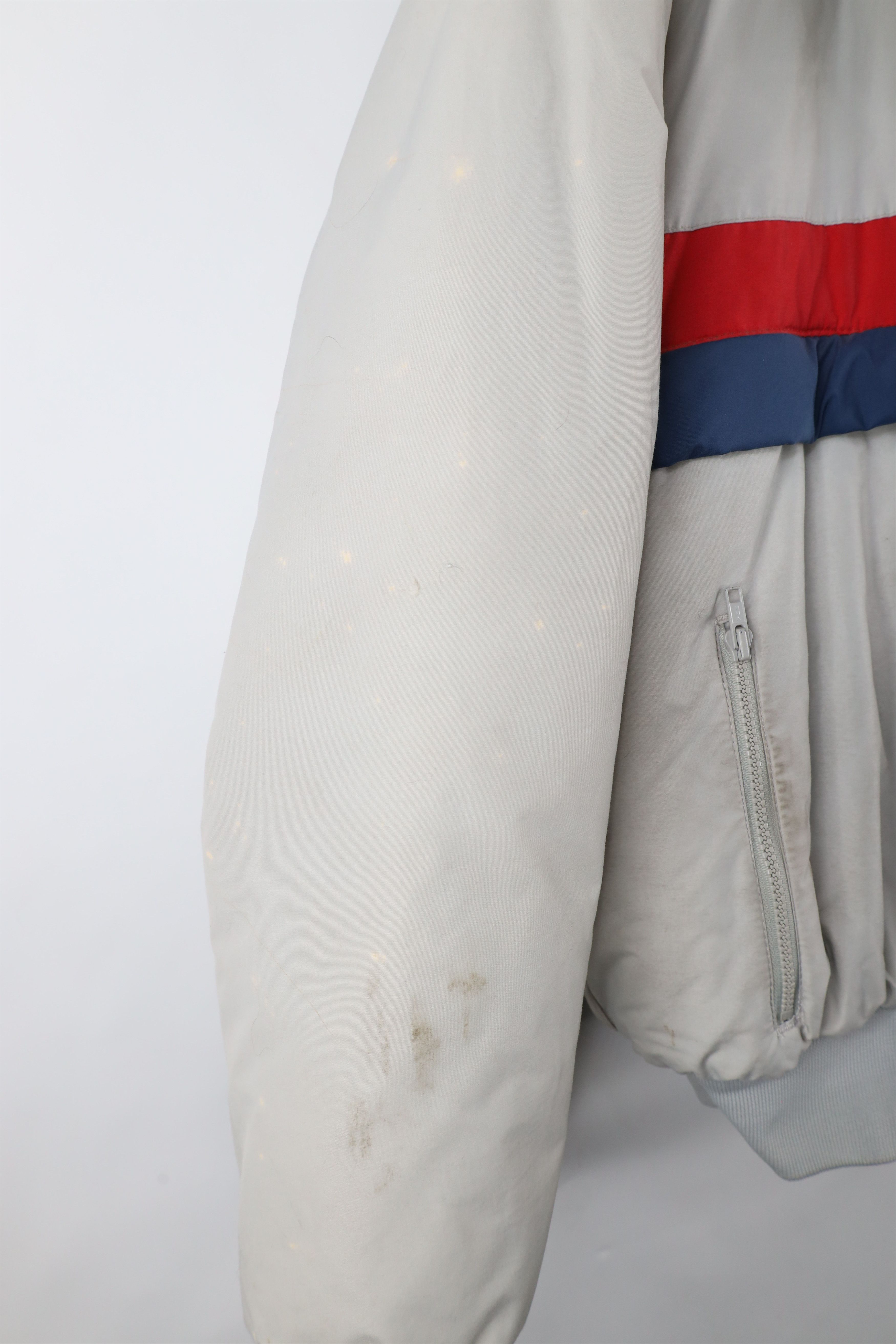 Vintage Vintage 70s Streetwear Striped Full Zip Puffer Jacket Size US L / EU 52-54 / 3 - 4 Thumbnail