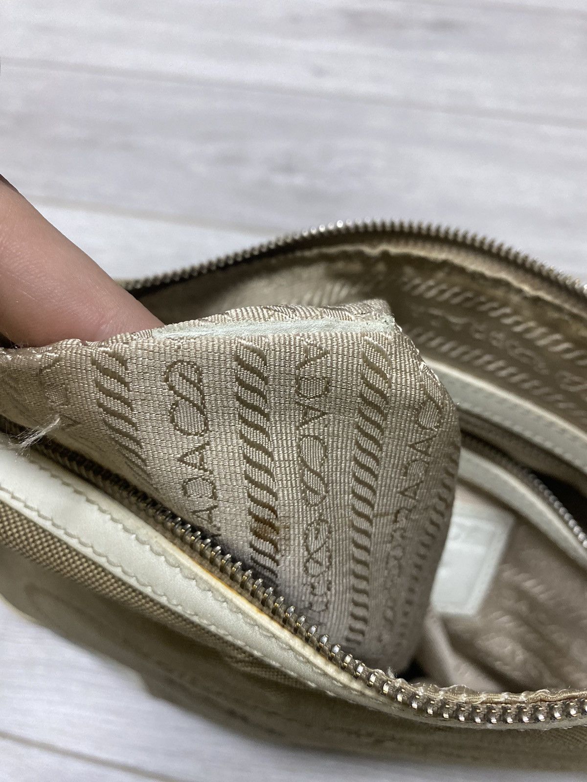 Prada Prada Milano big logo shoulder bag Size ONE SIZE - 10 Thumbnail
