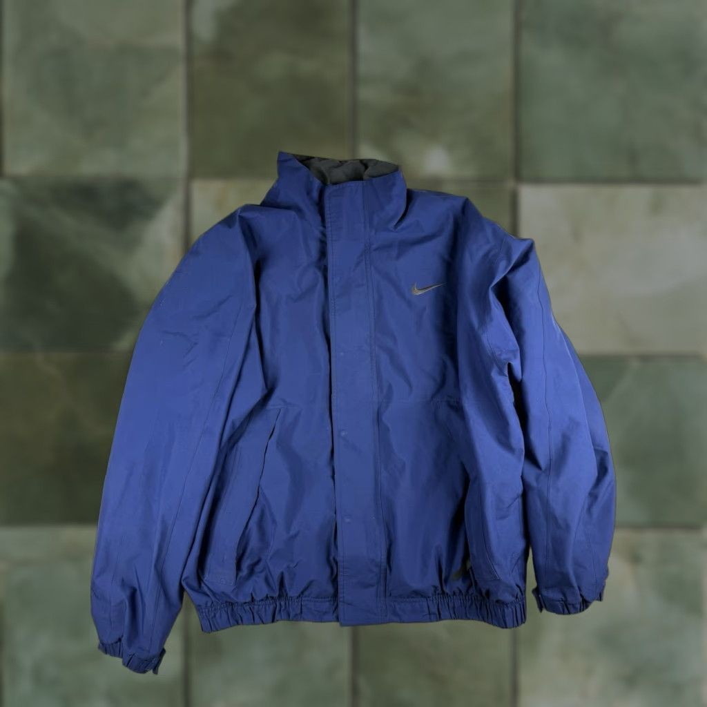 Nike **Nike Blue Golf Jacket Mens Large Windbreaker Full Zip Performance** User: **Nike Blue Windbreaker Mens Large Golf Jacket Full Zip Performance** Size US L / EU 52-54 / 3 - 1 Thumbnail