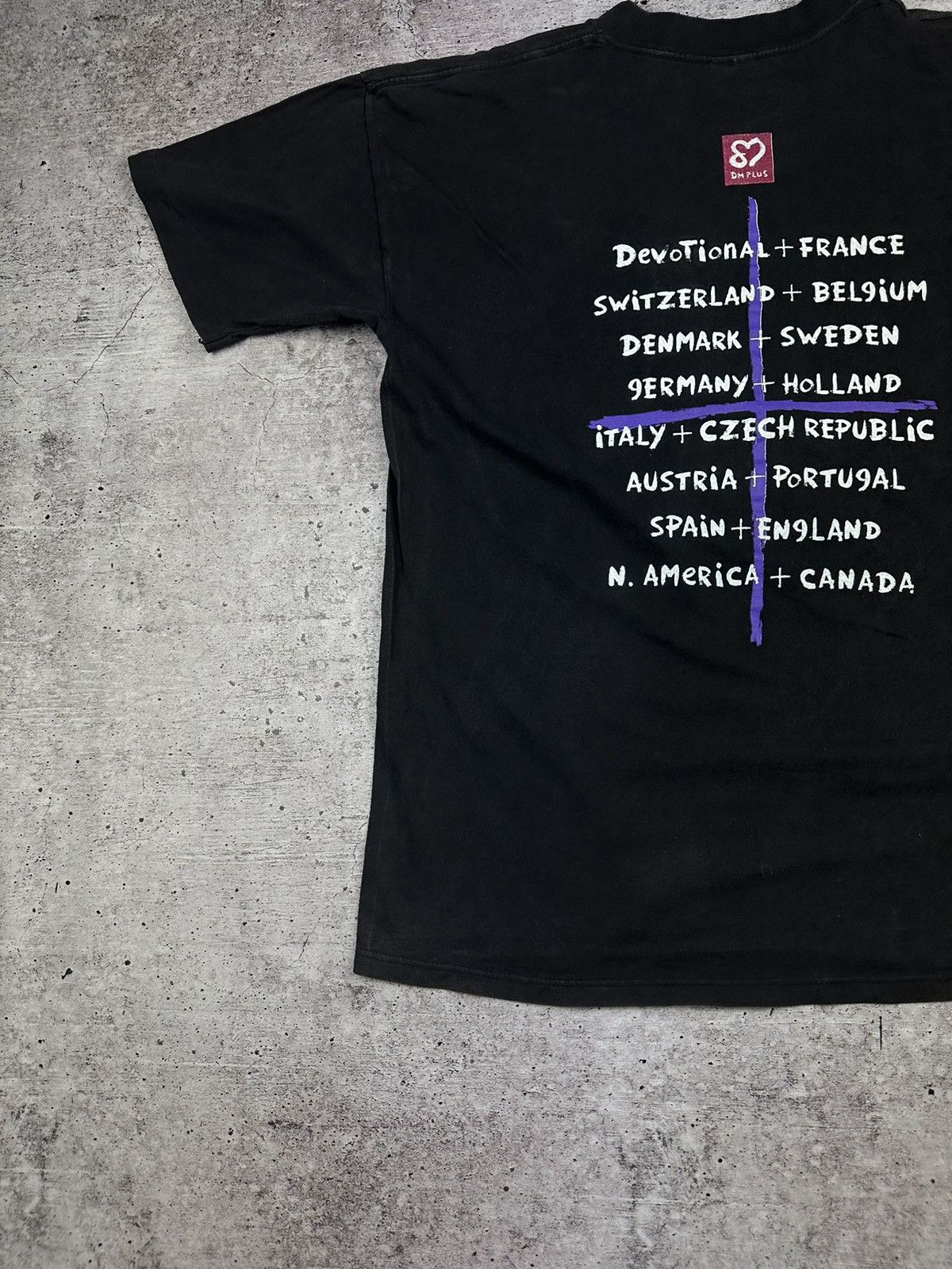 Band Tees 1993 Depeche Mode Vintage Crew Neck Tour Tee Size US XL / EU 56 / 4 - 20 Thumbnail