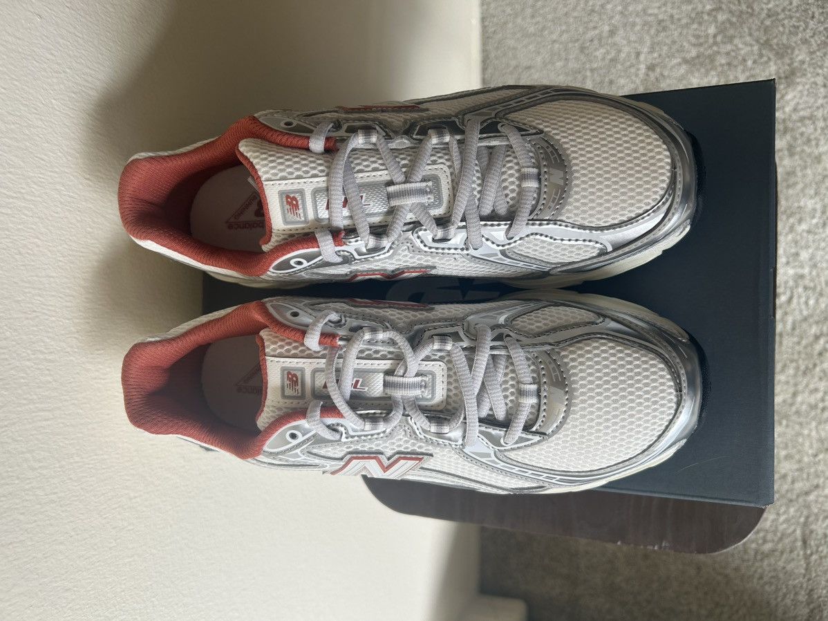 New Balance New Balance 740 Sneaker Size US 9 / EU 42 - 3 Thumbnail