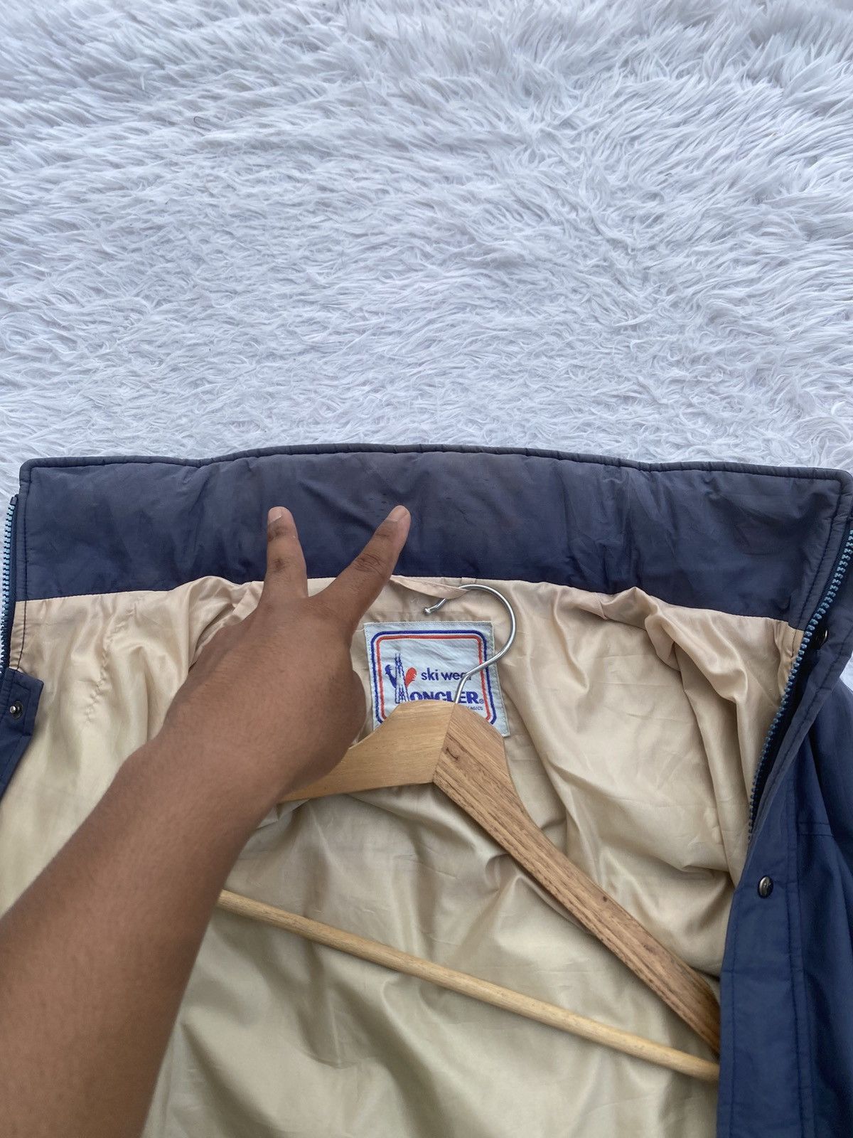 Moncler Rare Vintage 90s Moncler Gore-Tex Windbreaker Size US L / EU 52-54 / 3 - 19 Thumbnail