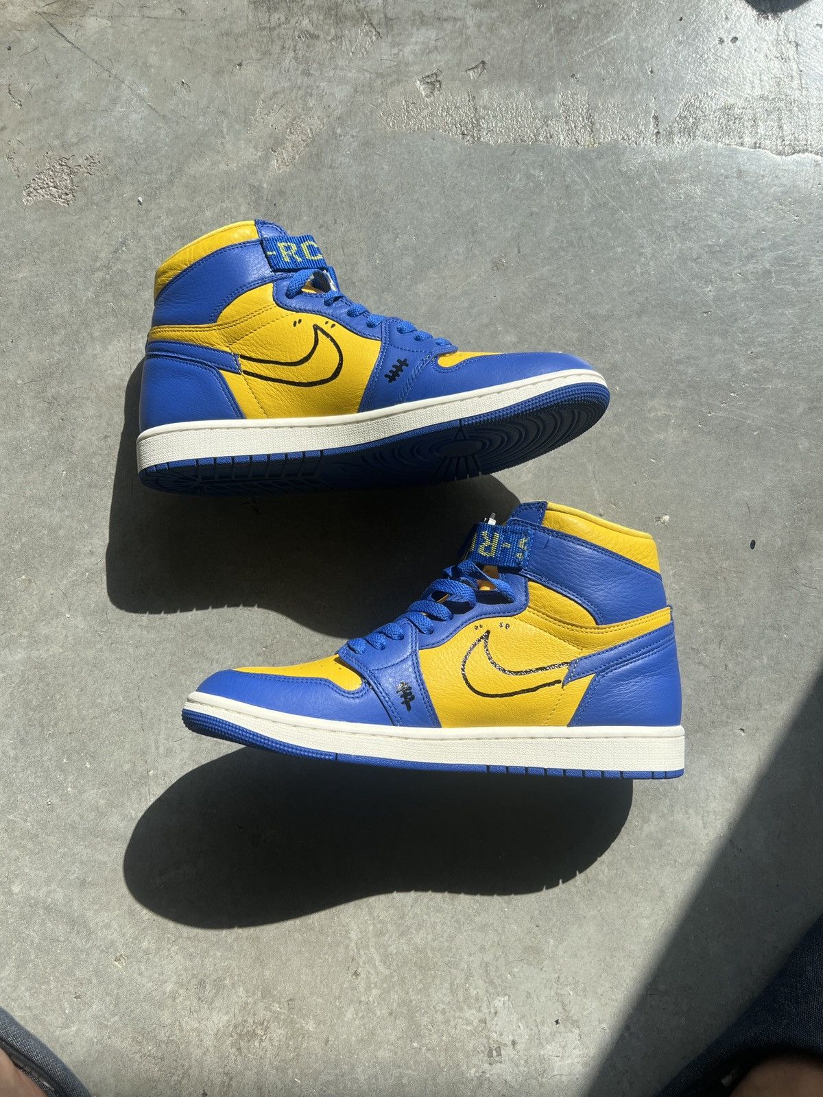 Nike JORDAN 1retro hi oh Size US 9 / EU 42 - 1 Thumbnail