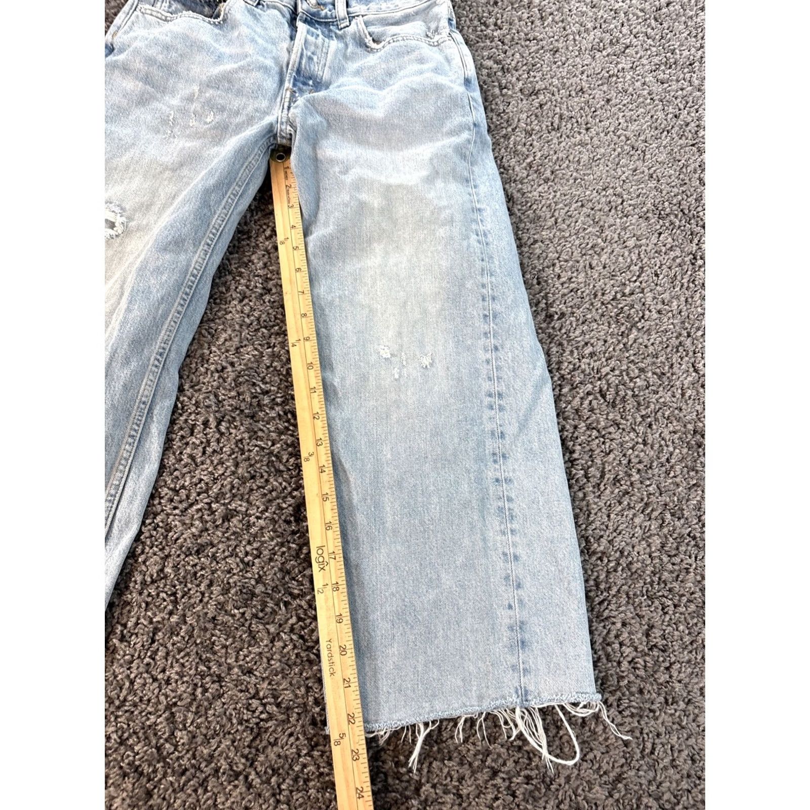 Madewell Madewell Low-Slung Baggy Crop Jeans Medium Wash Denim Sz 24P Womens Jeans Crop Distressed Pockets 5-Pocket Dye Blue Baggy Ankle-Style Size 42" / US 20 - 2 Thumbnail