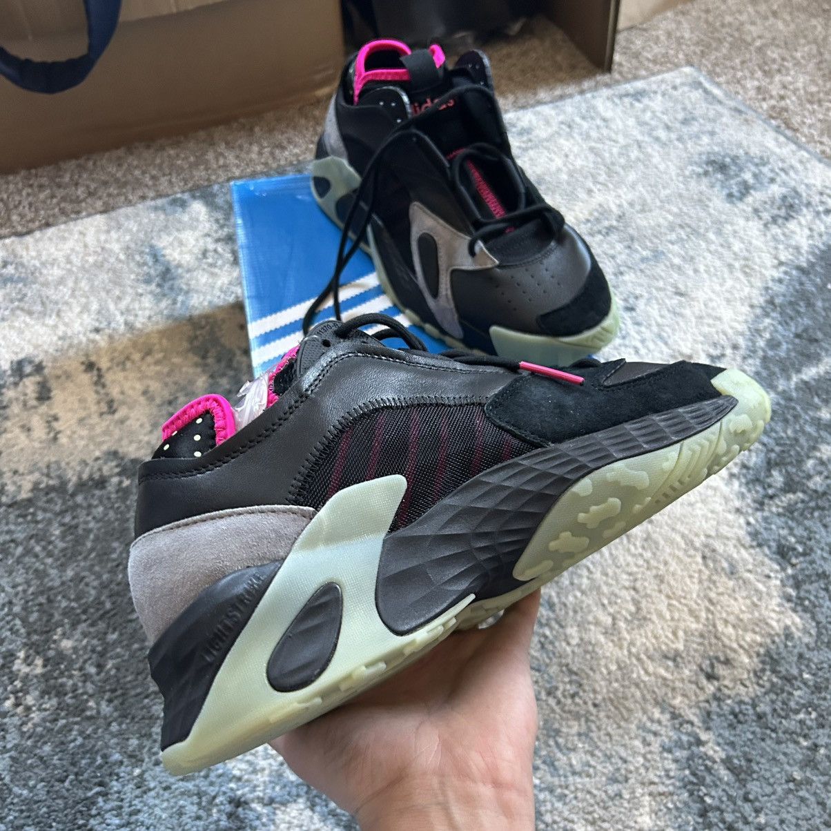 Adidas GiTD Adidas Streetball black pink glow in the dark air yeezy Size US 9.5 / EU 42-43 - 14 Thumbnail