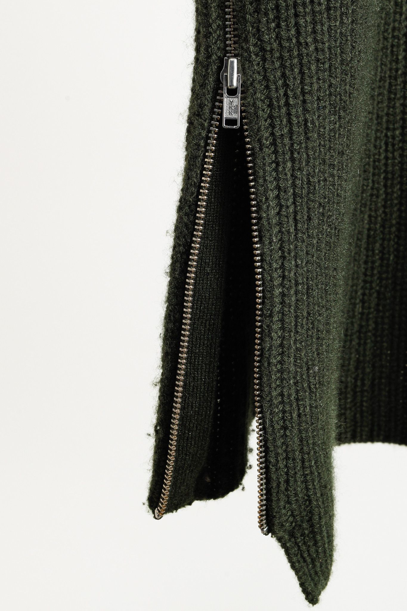Holt Renfrew Holt Renfrew Green Cashmere Side-Zipper Sweater Vest Size XS / US 0-2 / IT 36-38 - 7 Thumbnail