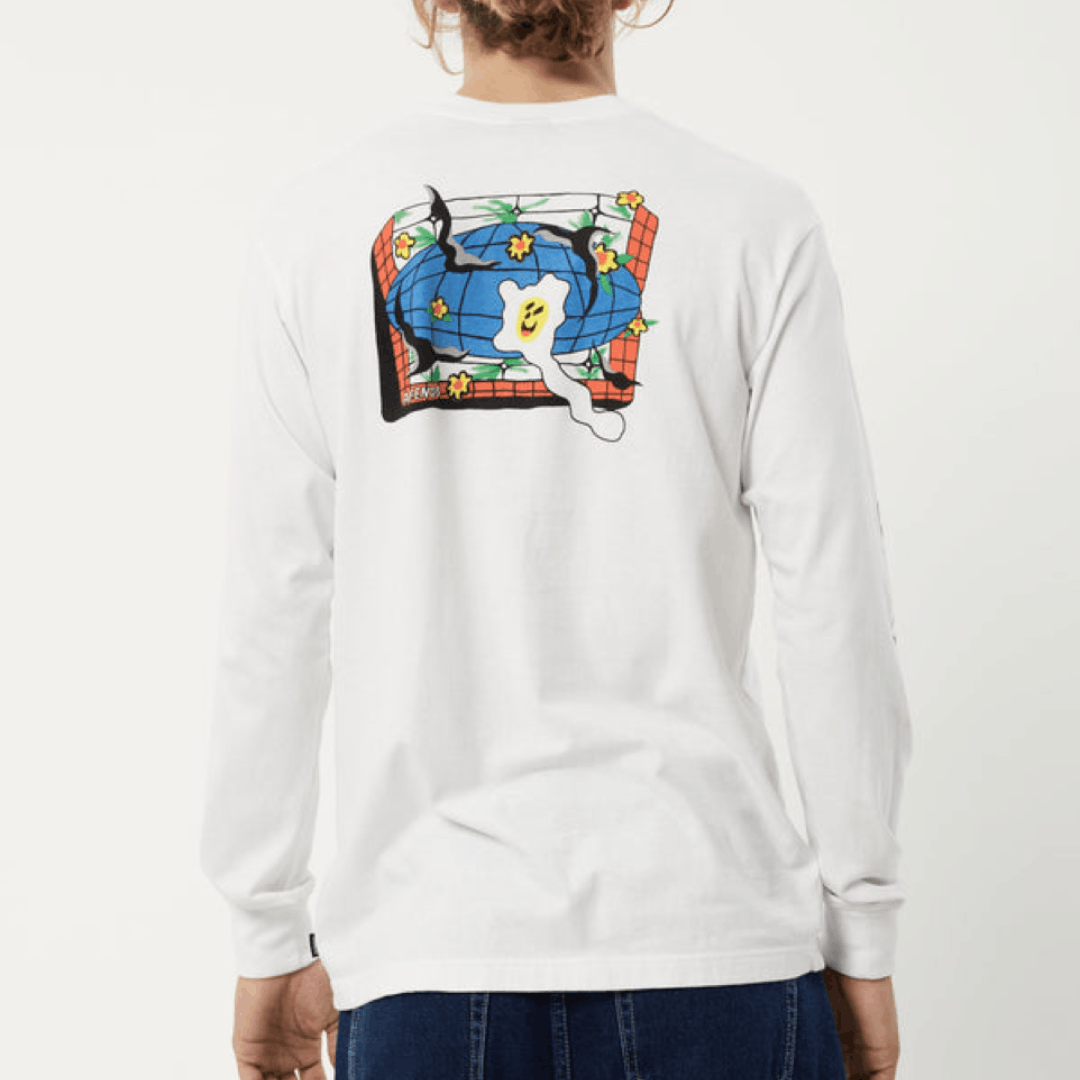 Afends BNWT Afends - Globe - Recycled Long Sleeve Tee - Size Medium Size US M / EU 48-50 / 2 - 14 Thumbnail