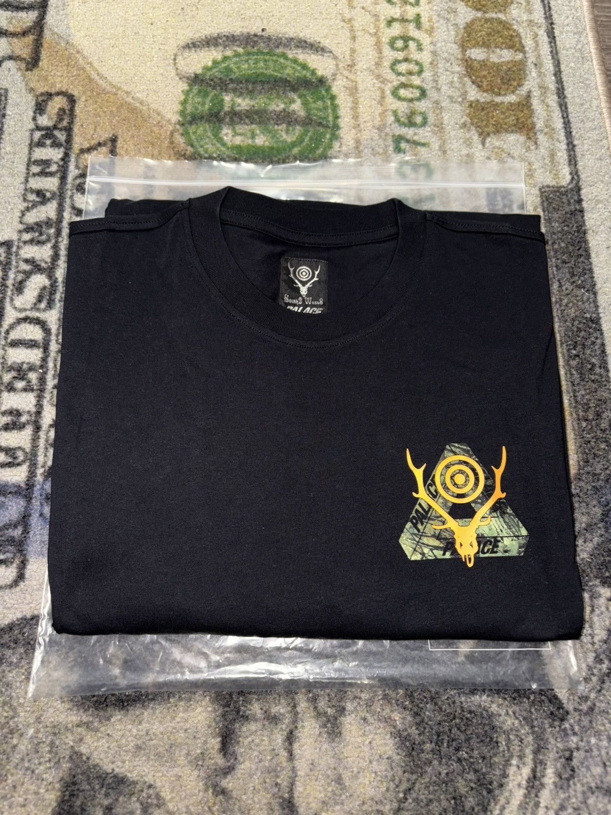 Palace PALACE SOUTH2 WEST8 STAG-FERG T-SHIRT BLACK | Grailed