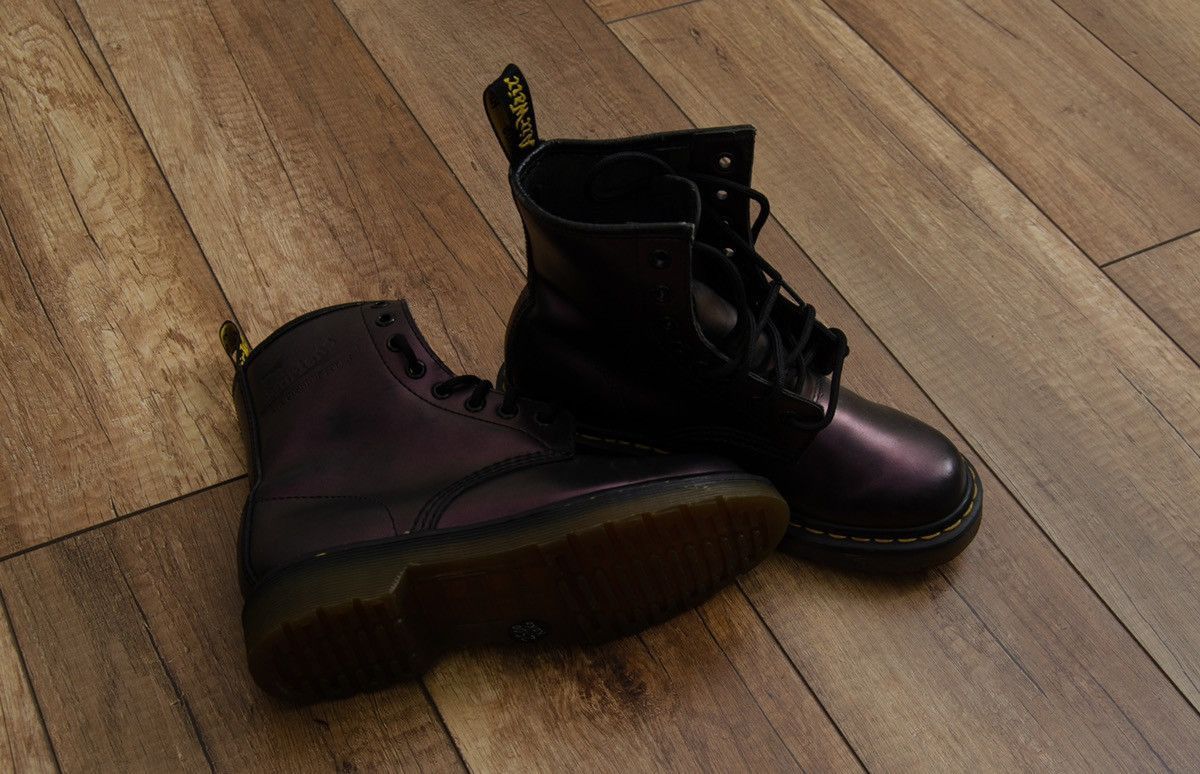 Dr. Martens Dr.Martens 7157 Violet Metallic Leather High Boots Shoes Size US 5 / IT 35 - 8 Thumbnail