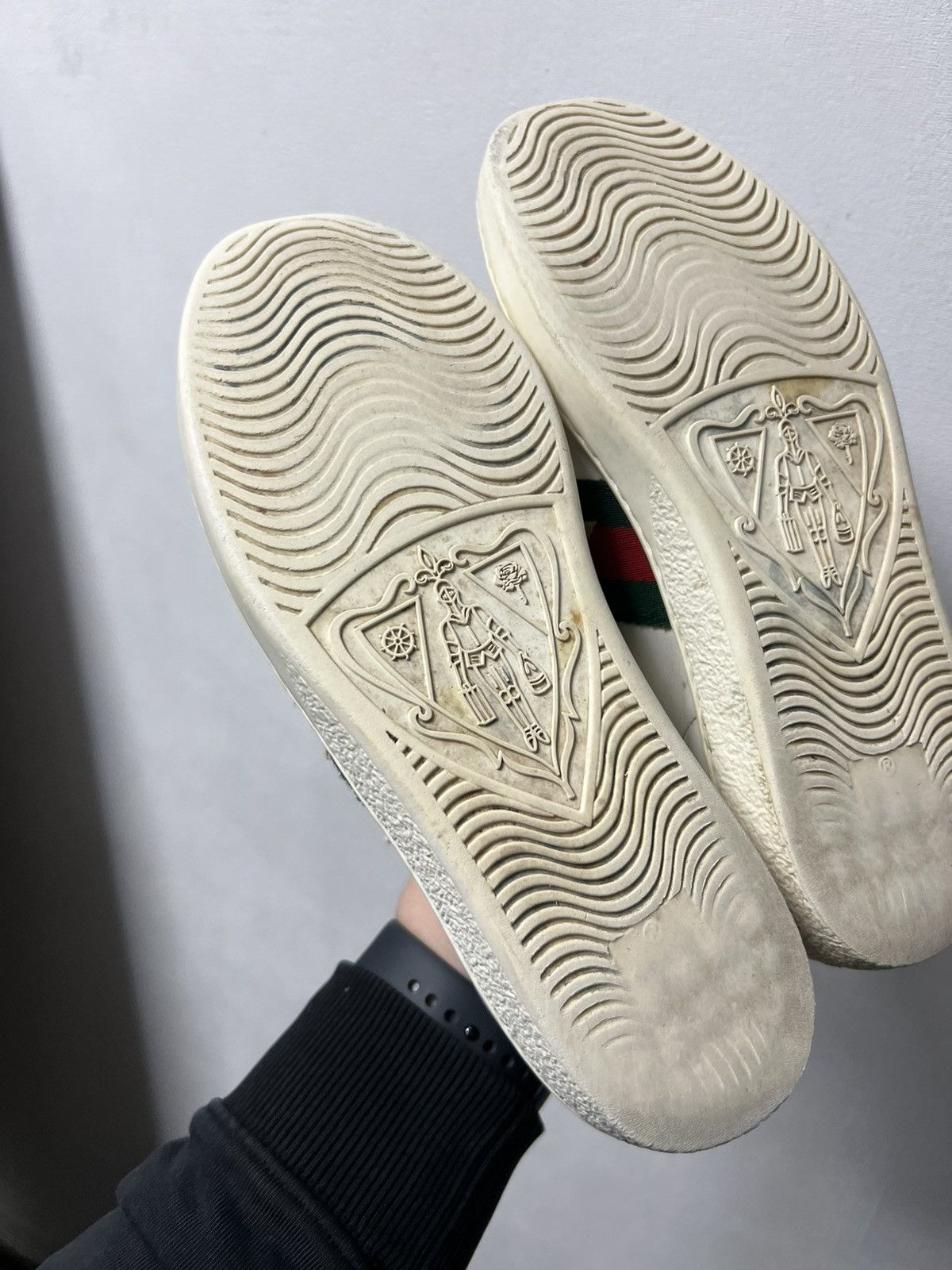 Gucci Gucci Pineapple Rhyton Low Top Sneaker Rare Sneakers Size US 5.5 / EU 38 - 21 Thumbnail