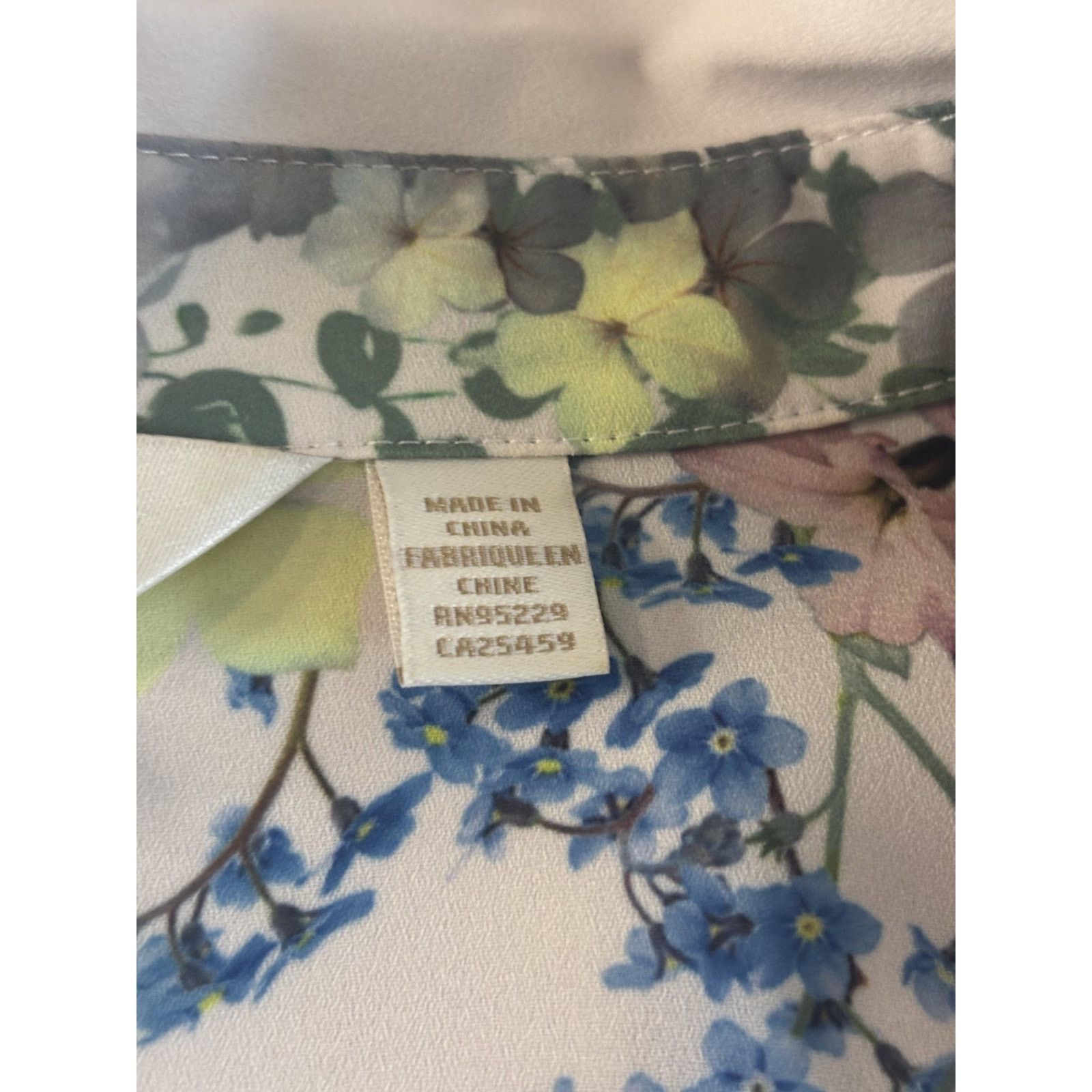 Ted Baker Ted Baker DressyFlora Sheer Blouse Shirt Top Multicolor sz 2 Size XS / US 0-2 / IT 36-38 - 7 Thumbnail