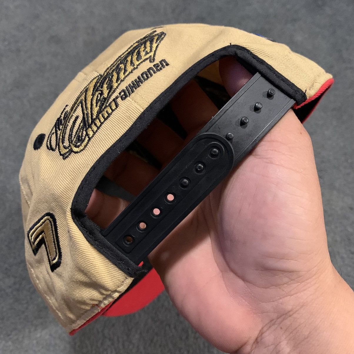 Formula 1 RARE Kimi Räikkönen 2013 Lotus F1 "The Iceman" Cap Size ONE SIZE - 7 Thumbnail