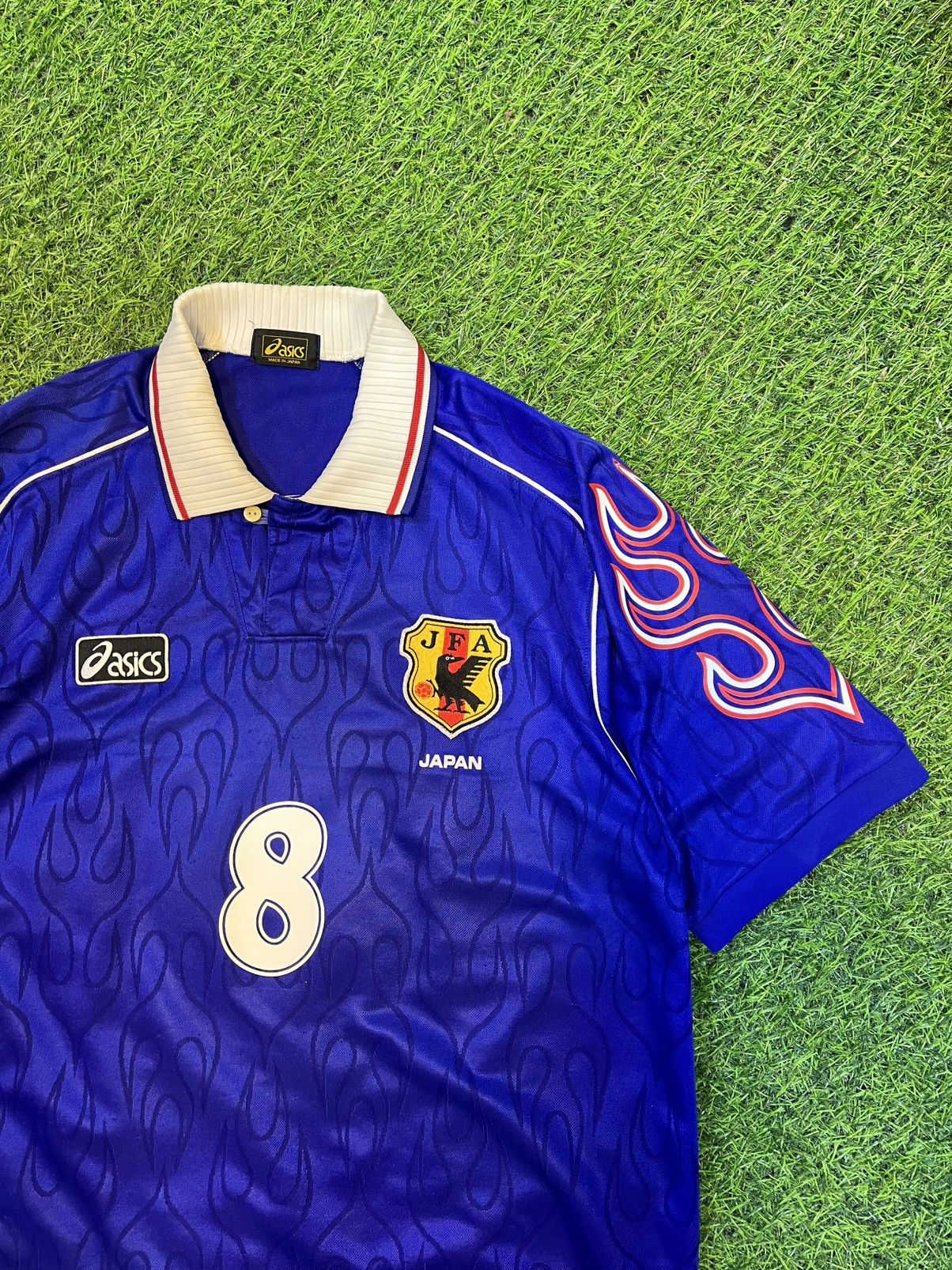 Asics Vintage 1998 Japan Football Association Home Kit NAKATA8 Size US M / EU 48-50 / 2 - 4 Thumbnail