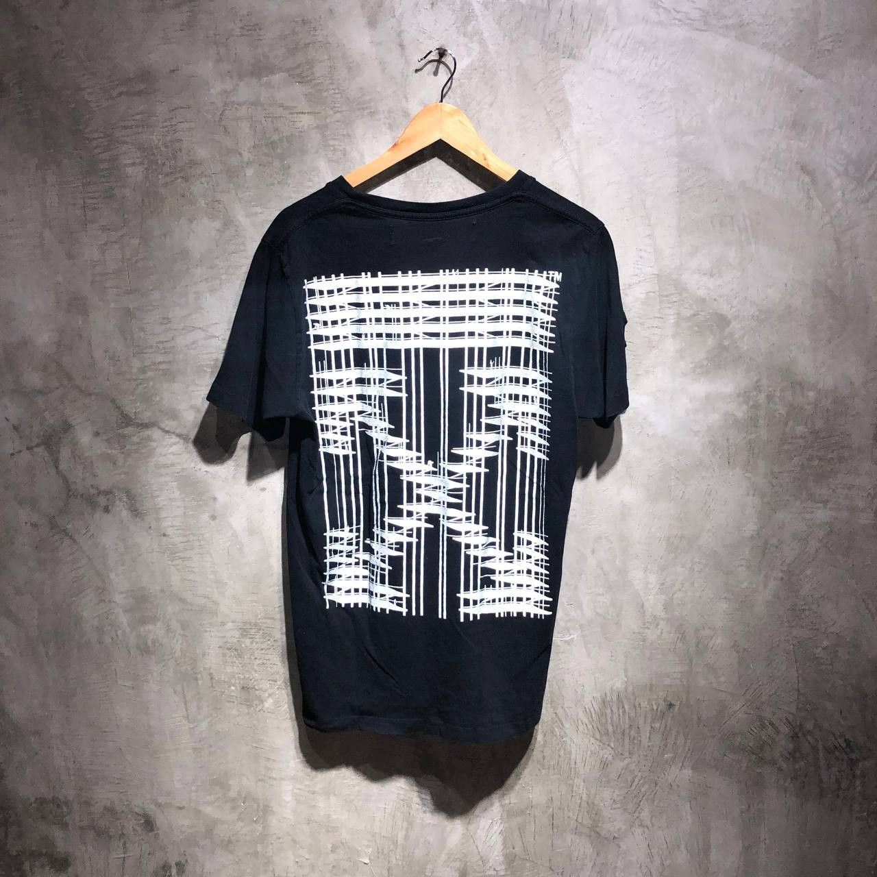 image of Off White Off-White Industrial Arrows Reflective Tee in Black, Men's (Size Medium)