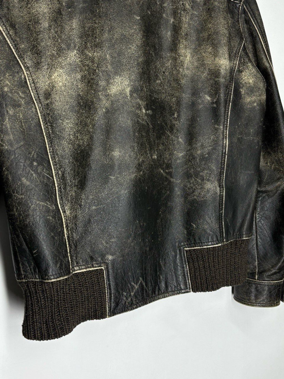 Hugo Boss Vintage 90s Hugo Boss Avant Garde Heavy Leather Jacket Size US M / EU 48-50 / 2 - 14 Thumbnail