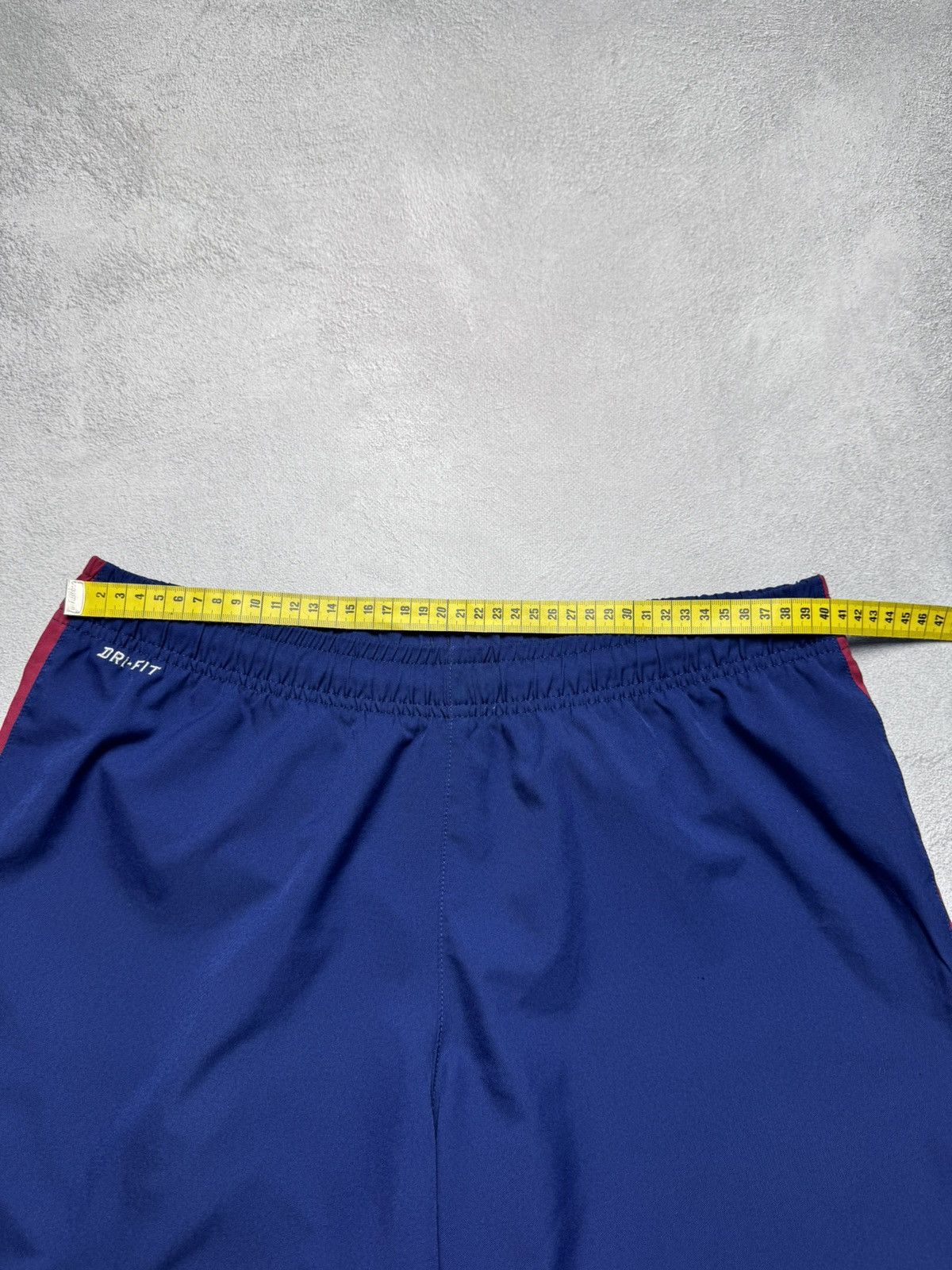 Nike Barcelona 2014 2015 Home Football Soccer Shorts Nike size L Size US 34 / EU 50 - 11 Thumbnail