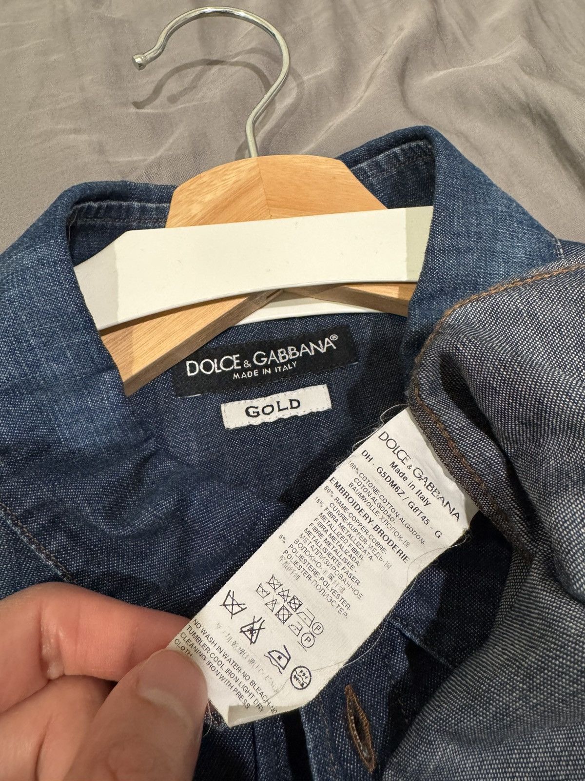 Dolce & Gabbana D&G Gold Denim Shirt with Bee Emblem Size US XS / EU 42 / 0 - 5 Thumbnail