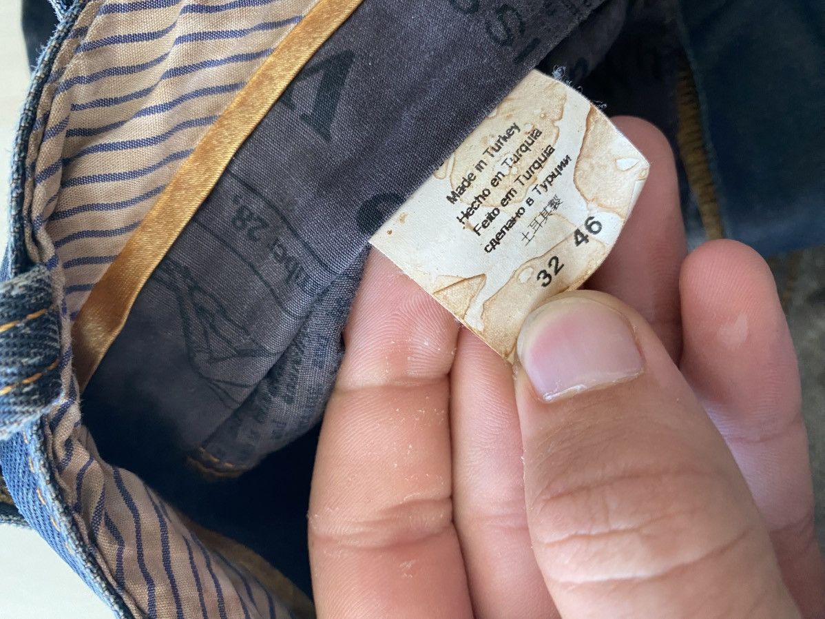 John Galliano John Galliano Distressed Dirt Raw Denim Jeans Size US 31 - 11 Thumbnail