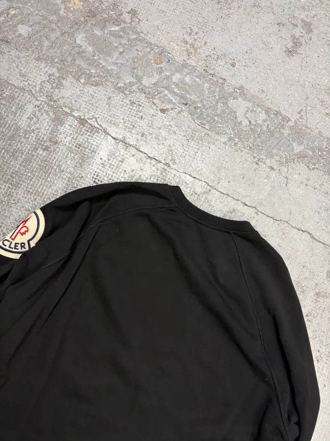 Moncler Moncler Black Logo Crewneck Sweater Size US M / EU 48-50 / 2 - 7 Thumbnail