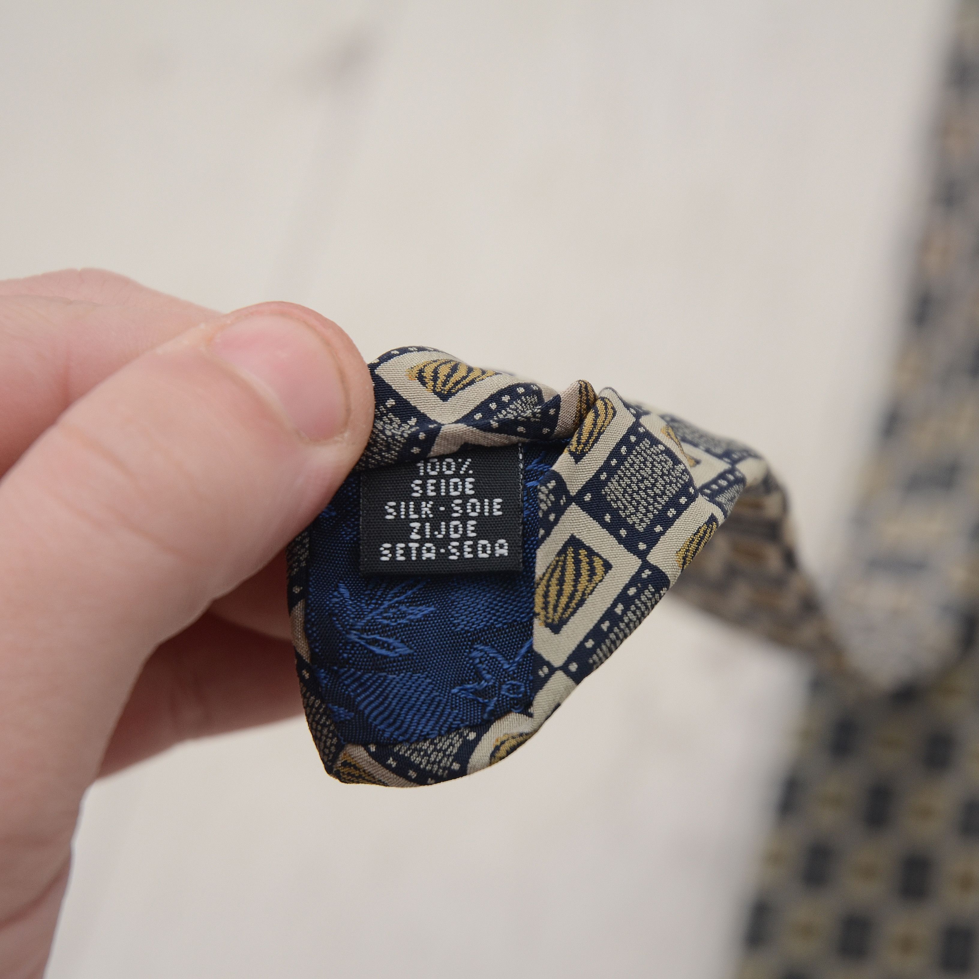 Vintage Vintage PROFUOMO LIMITED EDITION Tie 100% silk Rare Size ONE SIZE - 7 Thumbnail