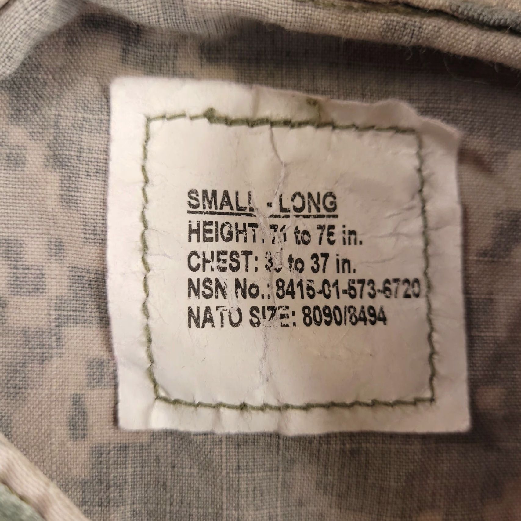 Vintage VINTAGE Military Coat Mens Small Long Full Zip Camo NSN 8415-01-573-6720 ACU Size US S / EU 44-46 / 1 - 3 Thumbnail