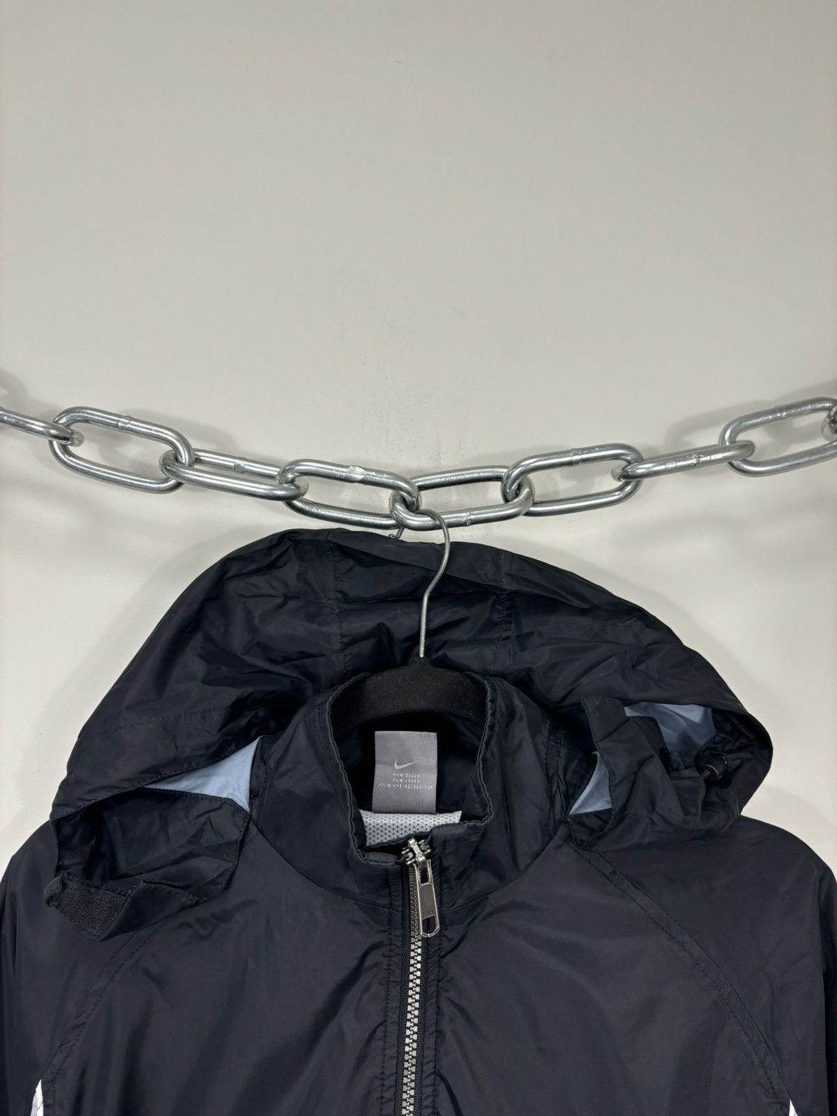 Nike Vintage Nike Y2K Big Swoosh Black Hype Hooded Nylon Jacket Size US M / EU 48-50 / 2 - 11 Thumbnail