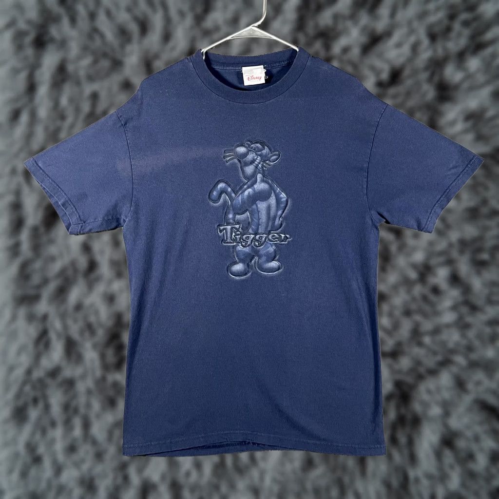 Disney VINTAGE Disney Store Shirt Mens M Blue Tigger Embossed Graphic Tee 90s Y2K Size US M / EU 48-50 / 2 - 1 Thumbnail