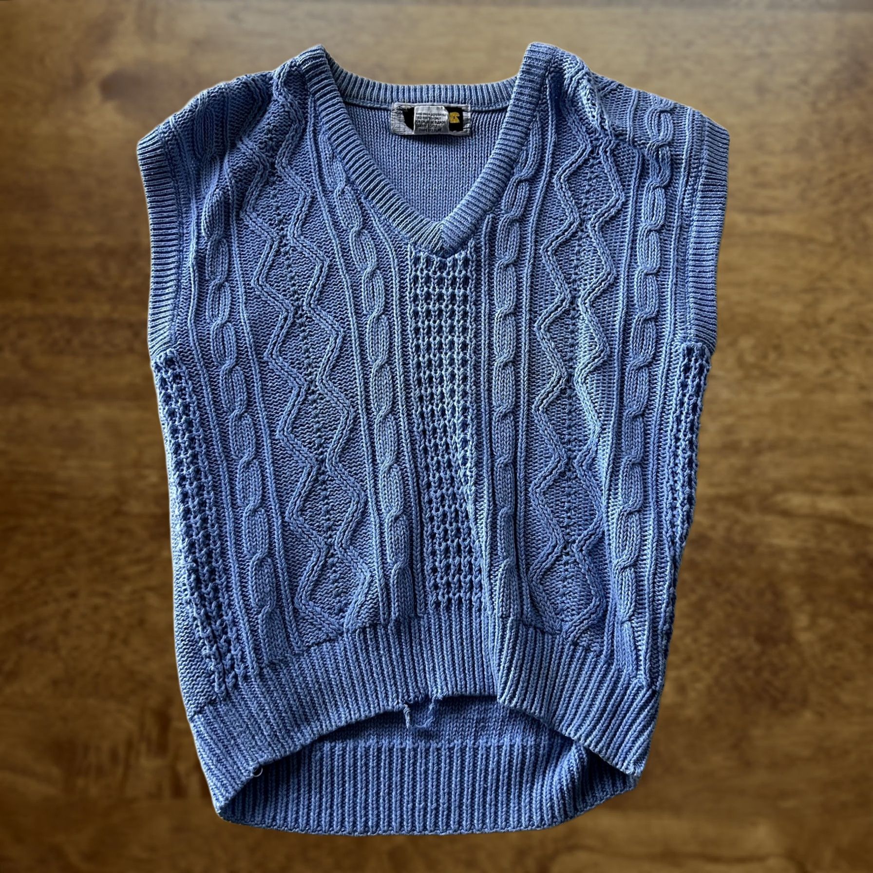 Vintage VINTAGE Ardor Sweater Vest Womens Small Blue Cable Knit V Neck Hong Kong 90s Size S / US 4 / IT 40 - 1 Thumbnail