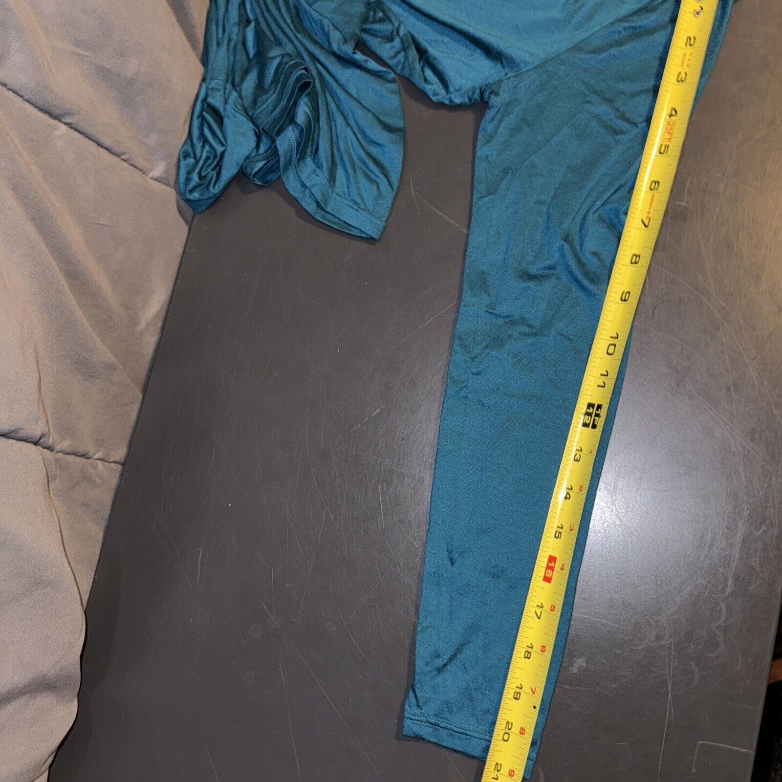 Other HEATTECH Long Sleeve Shirt Size S Excellent Condition Blue G Size S / US 4 / IT 40 - 9 Thumbnail