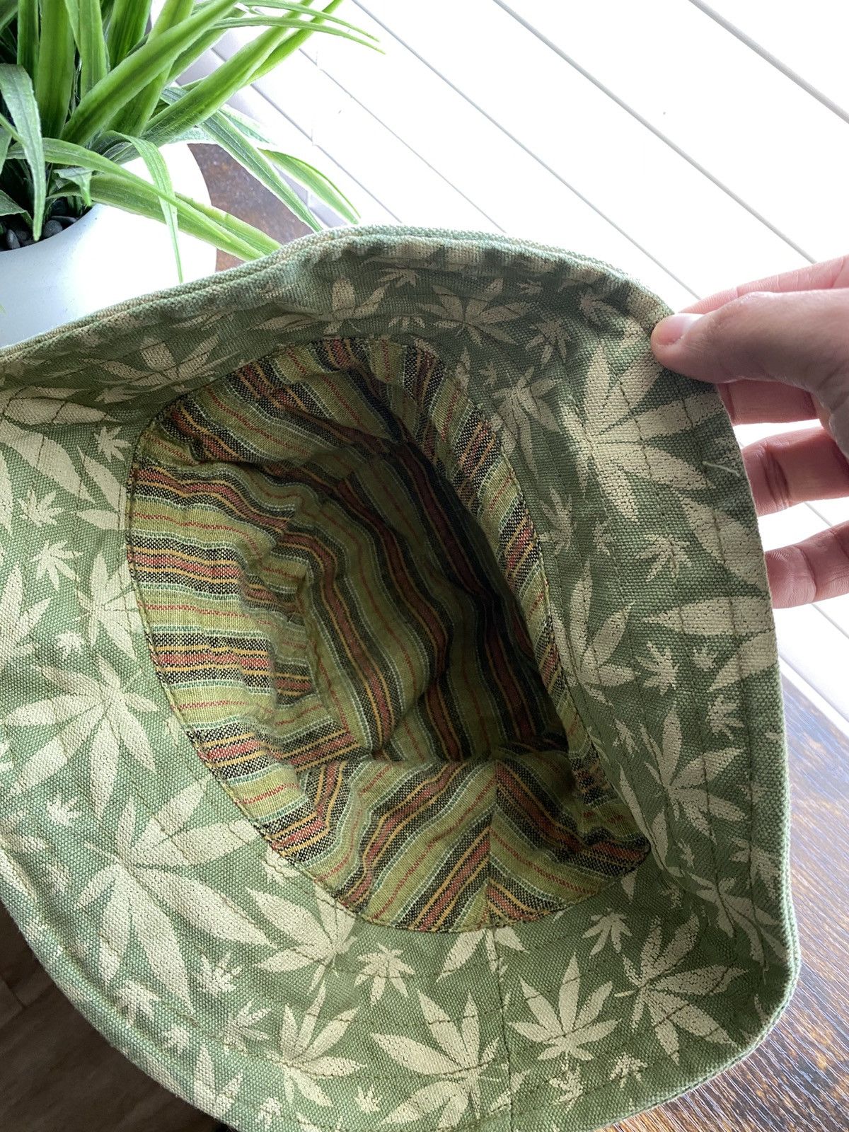 Vintage Y2K Weed Bucket Hat Size ONE SIZE - 3 Thumbnail