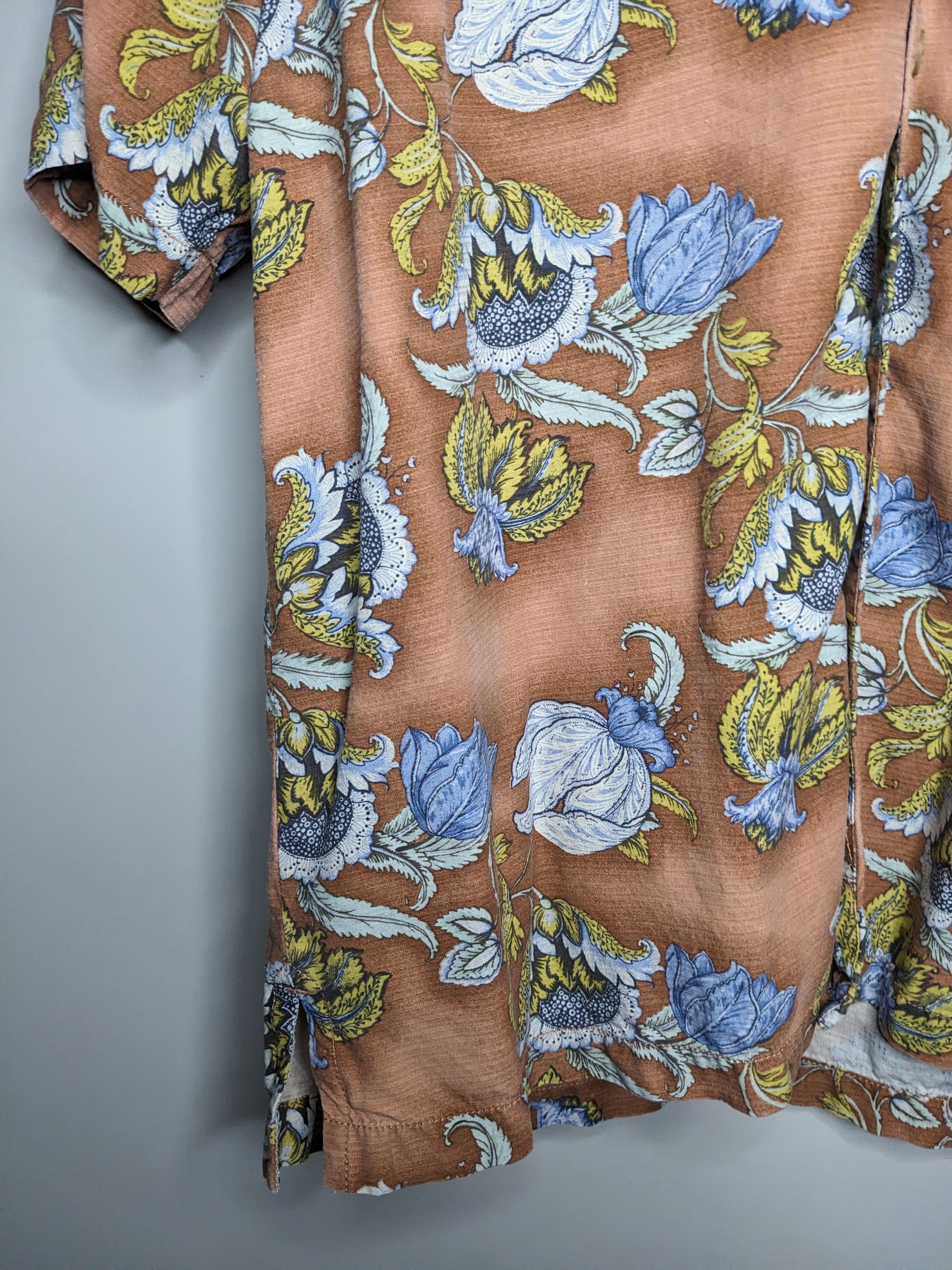 Tommy Bahama Tommy Bahama Camp Shirt Silk Floral Size Large Hawaiian Size US L / EU 52-54 / 3 - 4 Thumbnail