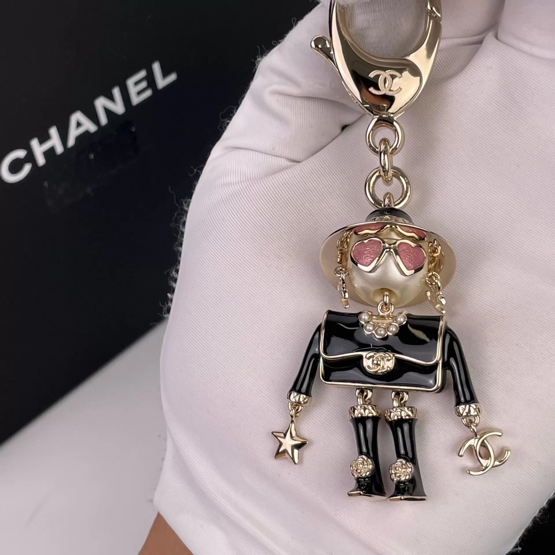 Chanel Chanel Little Monster Charm Size ONE SIZE - 9 Thumbnail