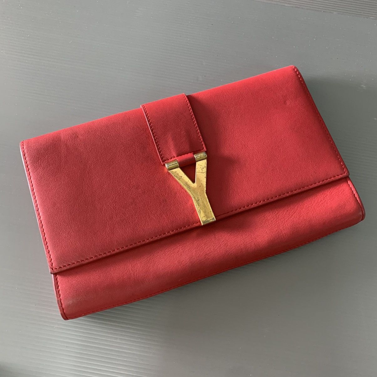 Saint Laurent Paris Saint Laurent Red Leather Dinner Bag Size ONE SIZE - 1 Thumbnail