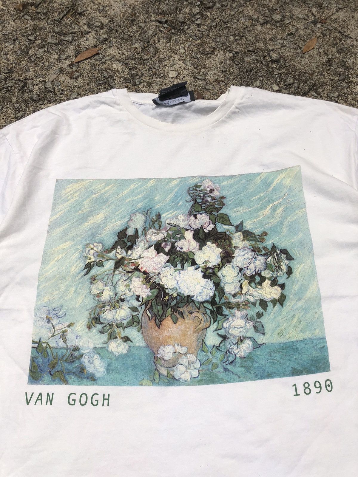 Vintage Vintage Primark X Vincent Van Gogh Roses 1980 Art Tshirt Size US XL / EU 56 / 4 - 2 Thumbnail