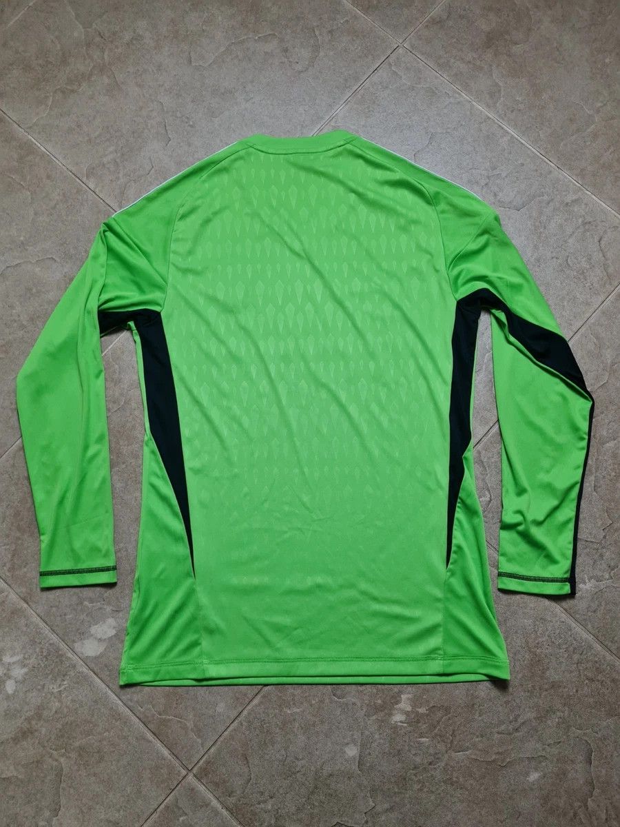 Adidas Leeds United Goalkeeper Adidas Long Sleeve Jersey & Shorts Size US S / EU 44-46 / 1 - 8 Thumbnail