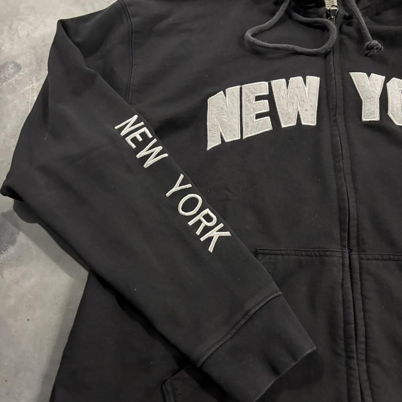 Vintage Crazy Vintage Y2K/2000s Black New York Spellout Streetwear Zip Up Hoodie! Size XL Size US XL / EU 56 / 4 - 3 Thumbnail